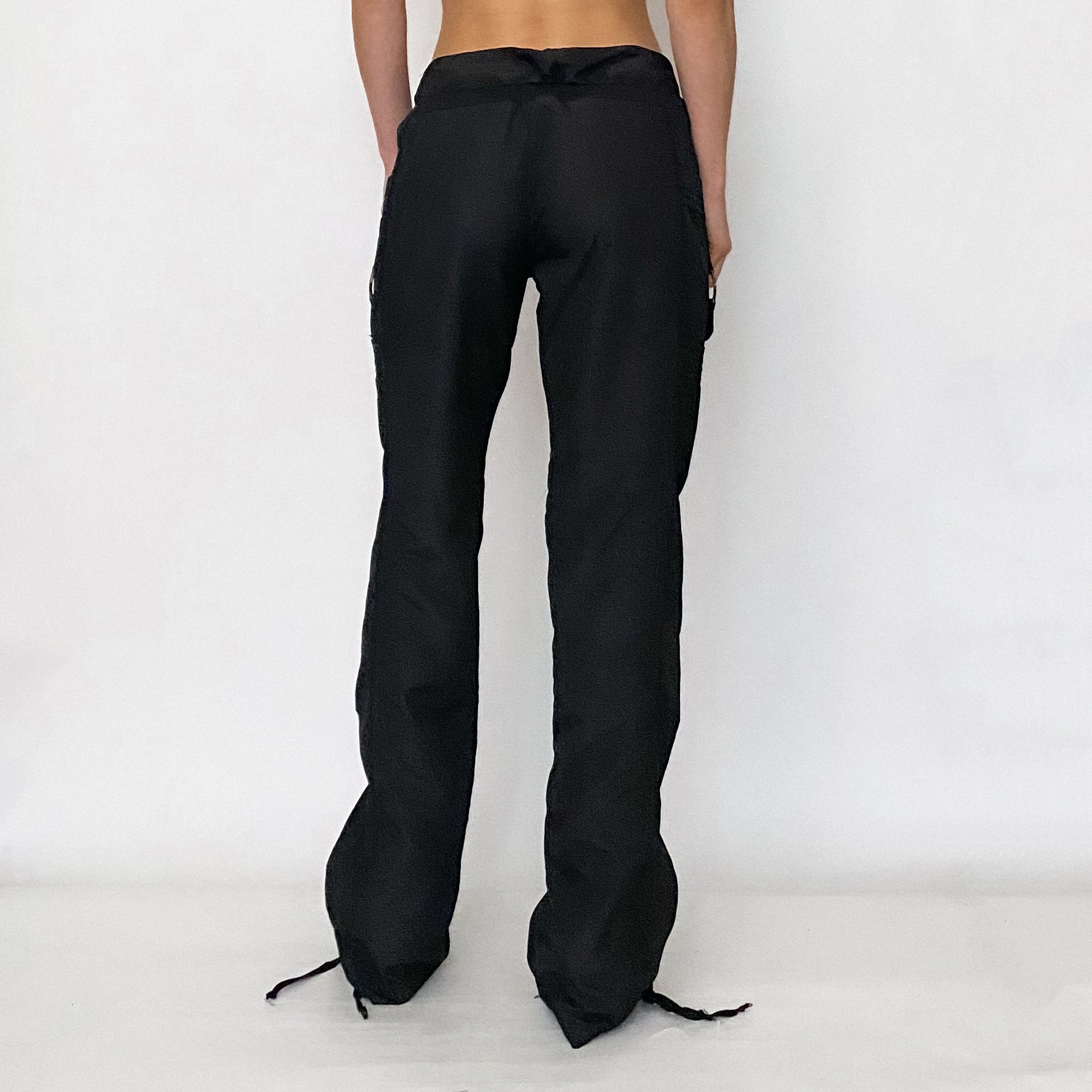 rhinestone o-ring sporty pants - medium