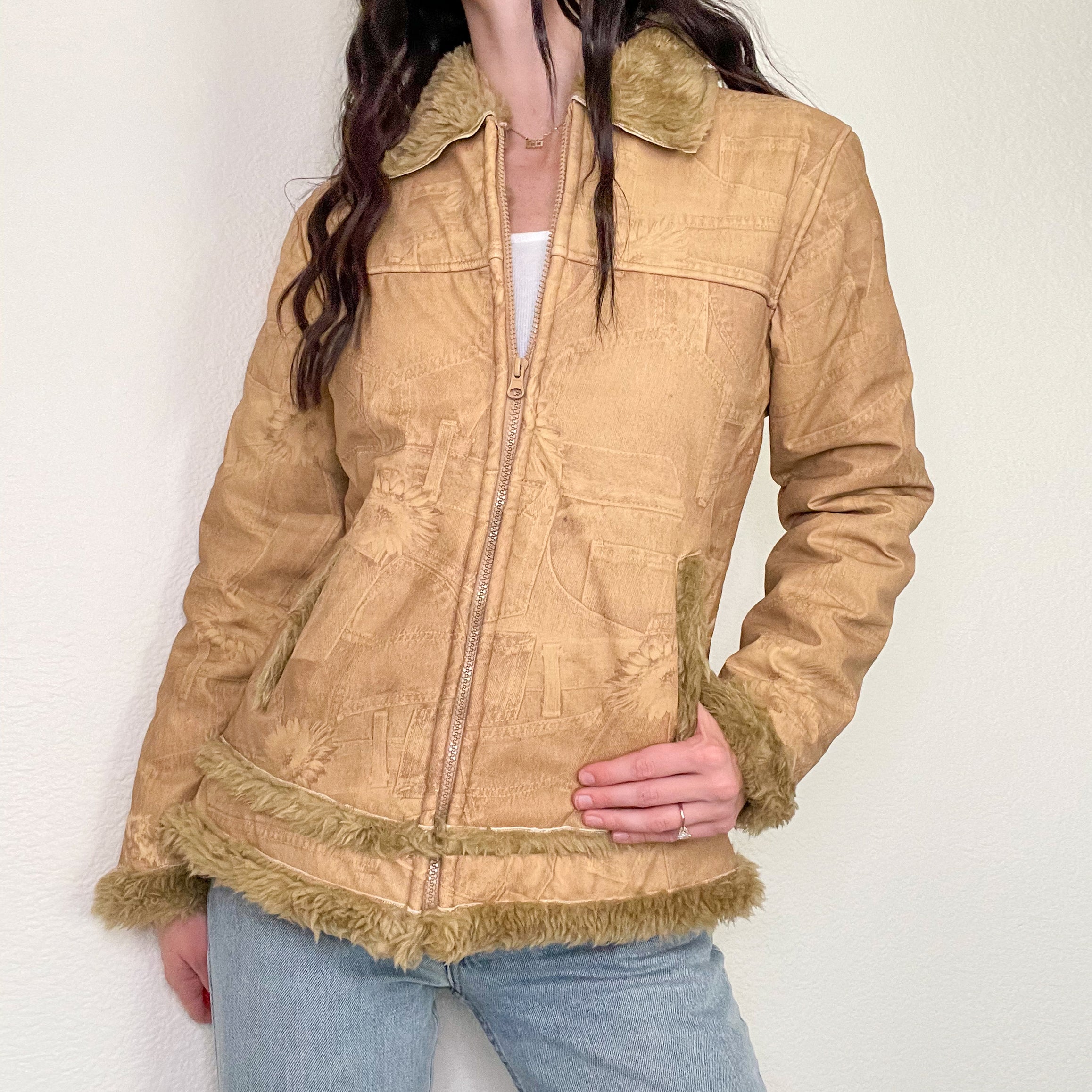 Y2K Tan Faux Fur Coat (M)