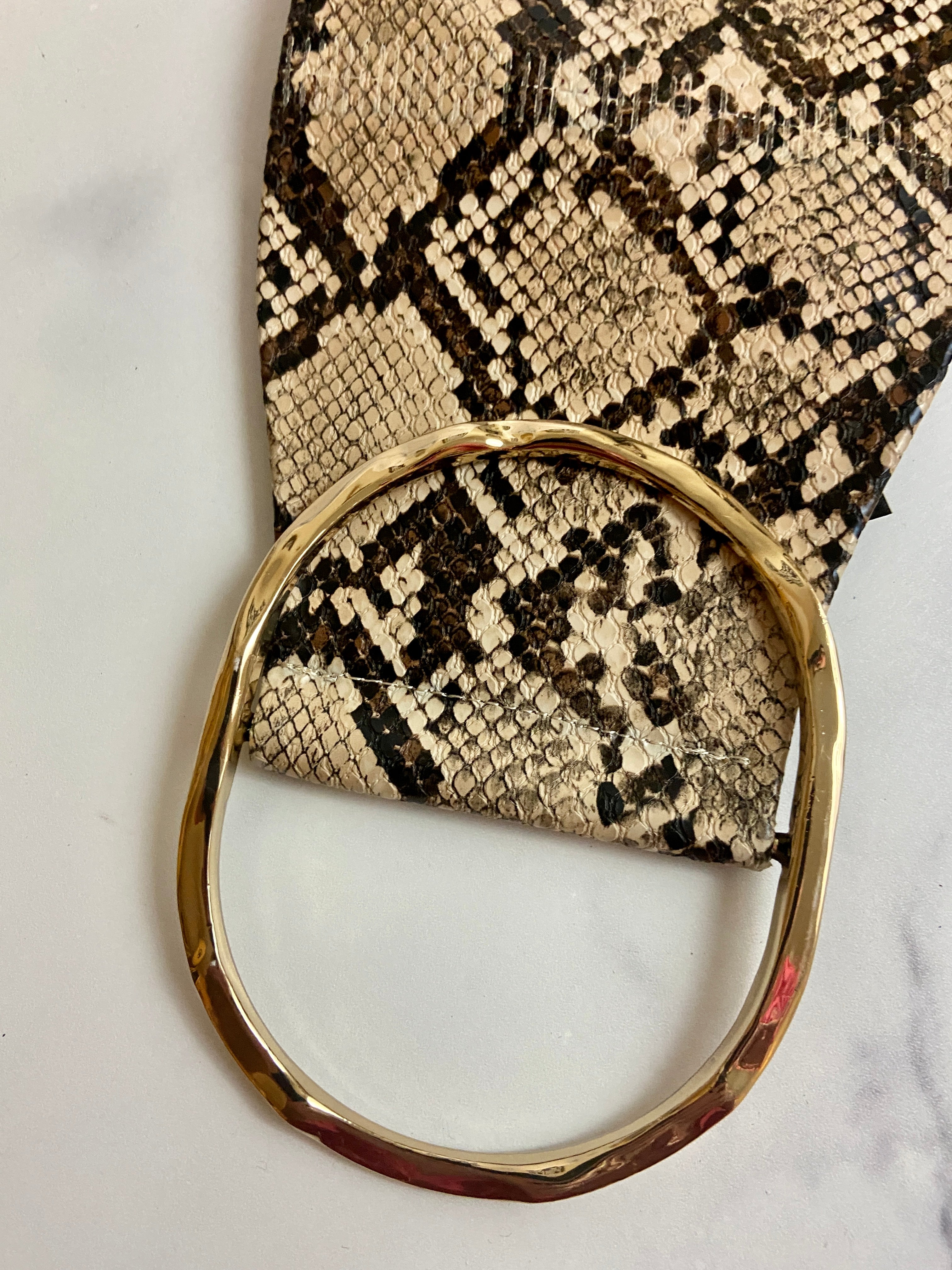 Big snake belt