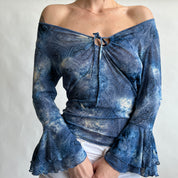 00s abstract bell sleeve
