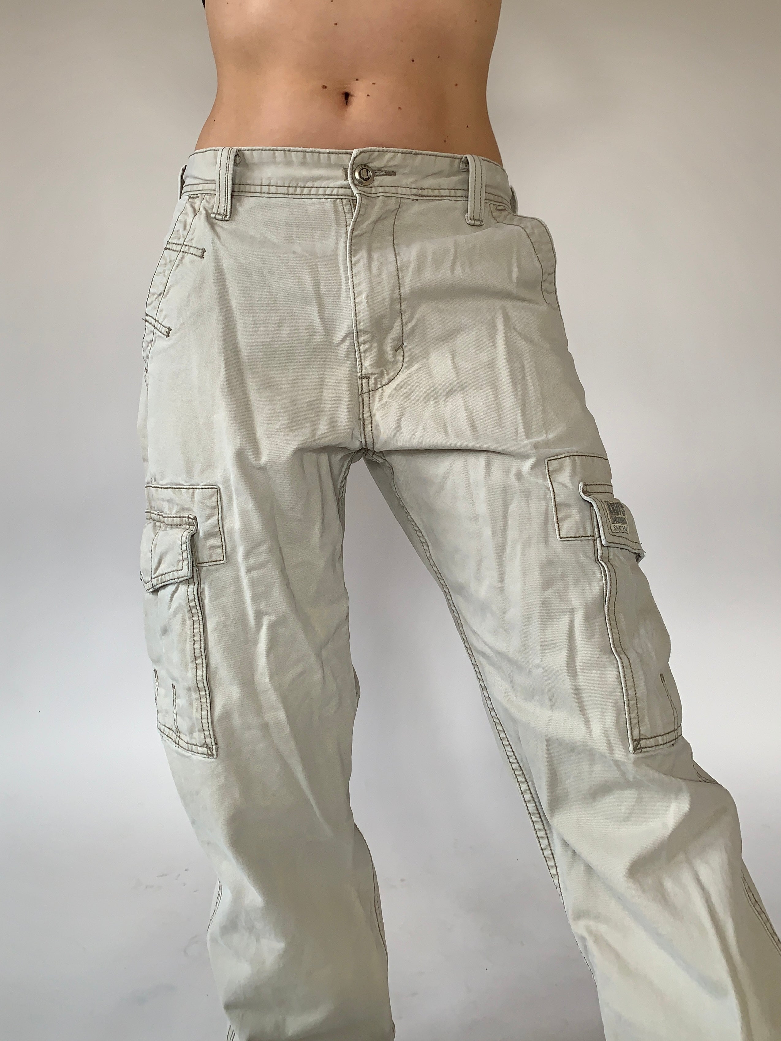 Levi’s Cargos