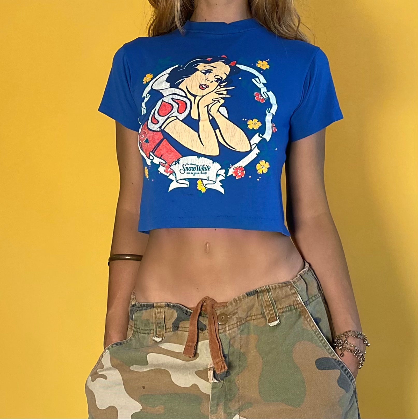 Vintage Snow White Baby Tee - Small