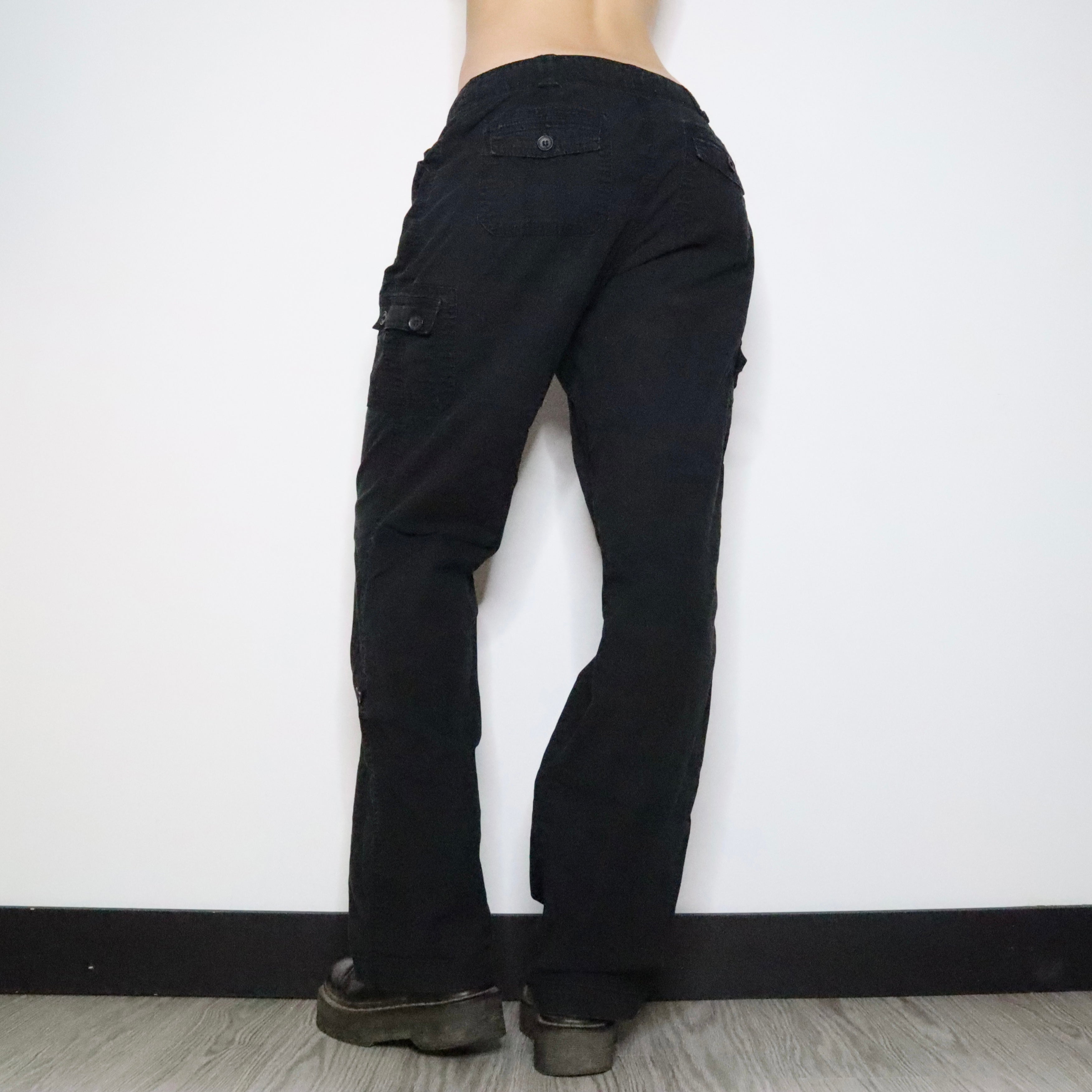Baggy Black Cargo Pants (Medium)