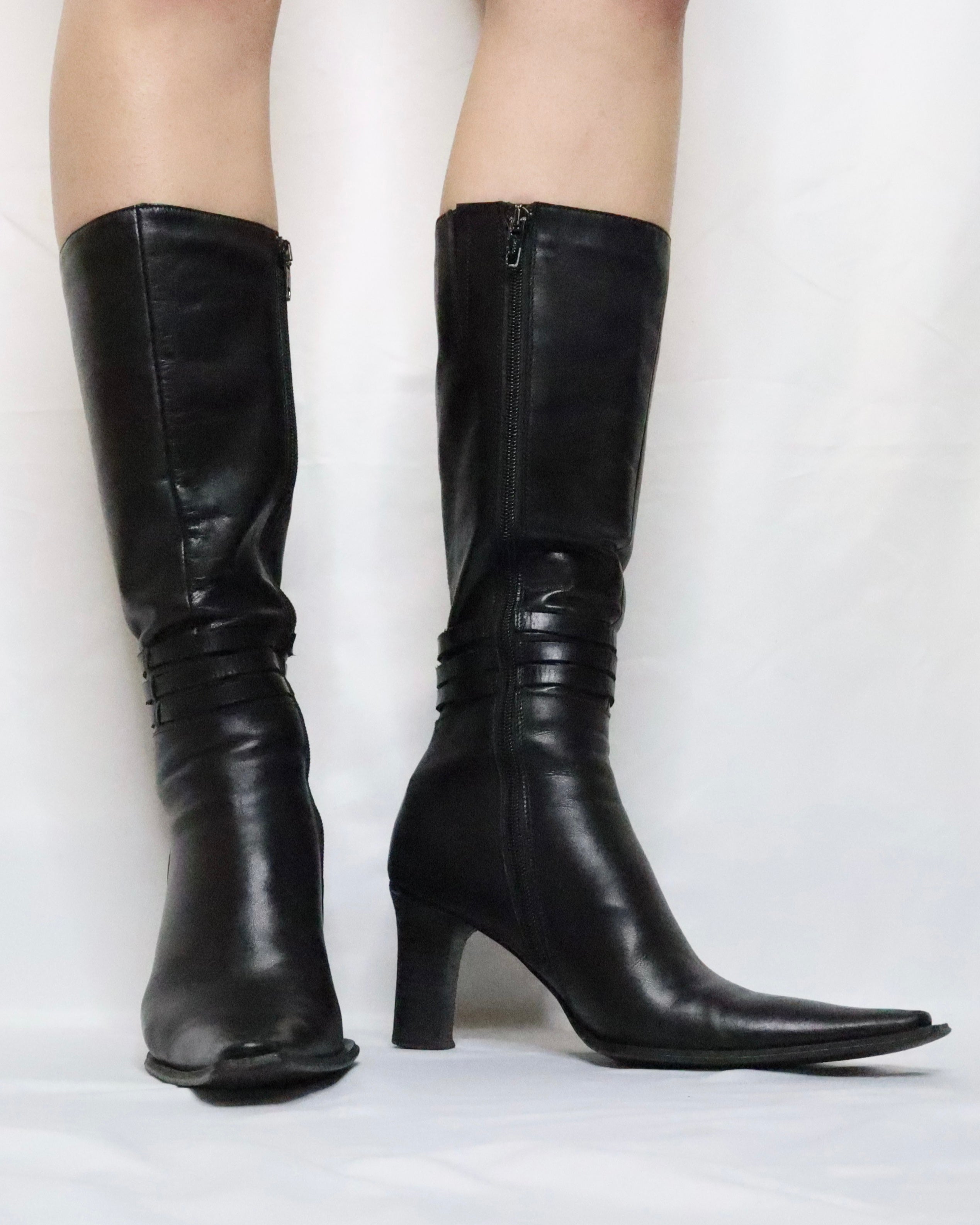 Black Leather Pointed Toe Boots (6 US/36 EU)