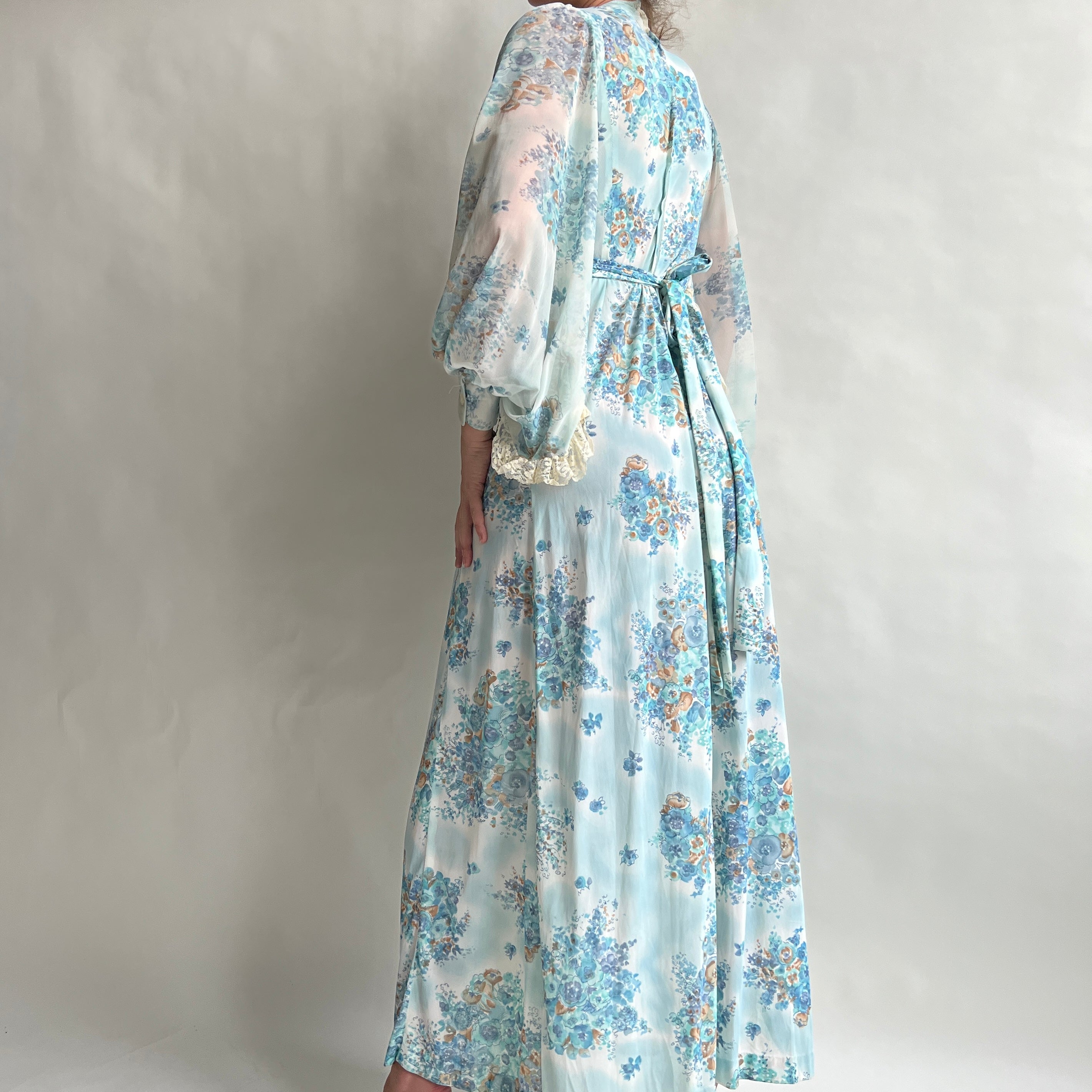 Vintage baby Blue floral maxi dress