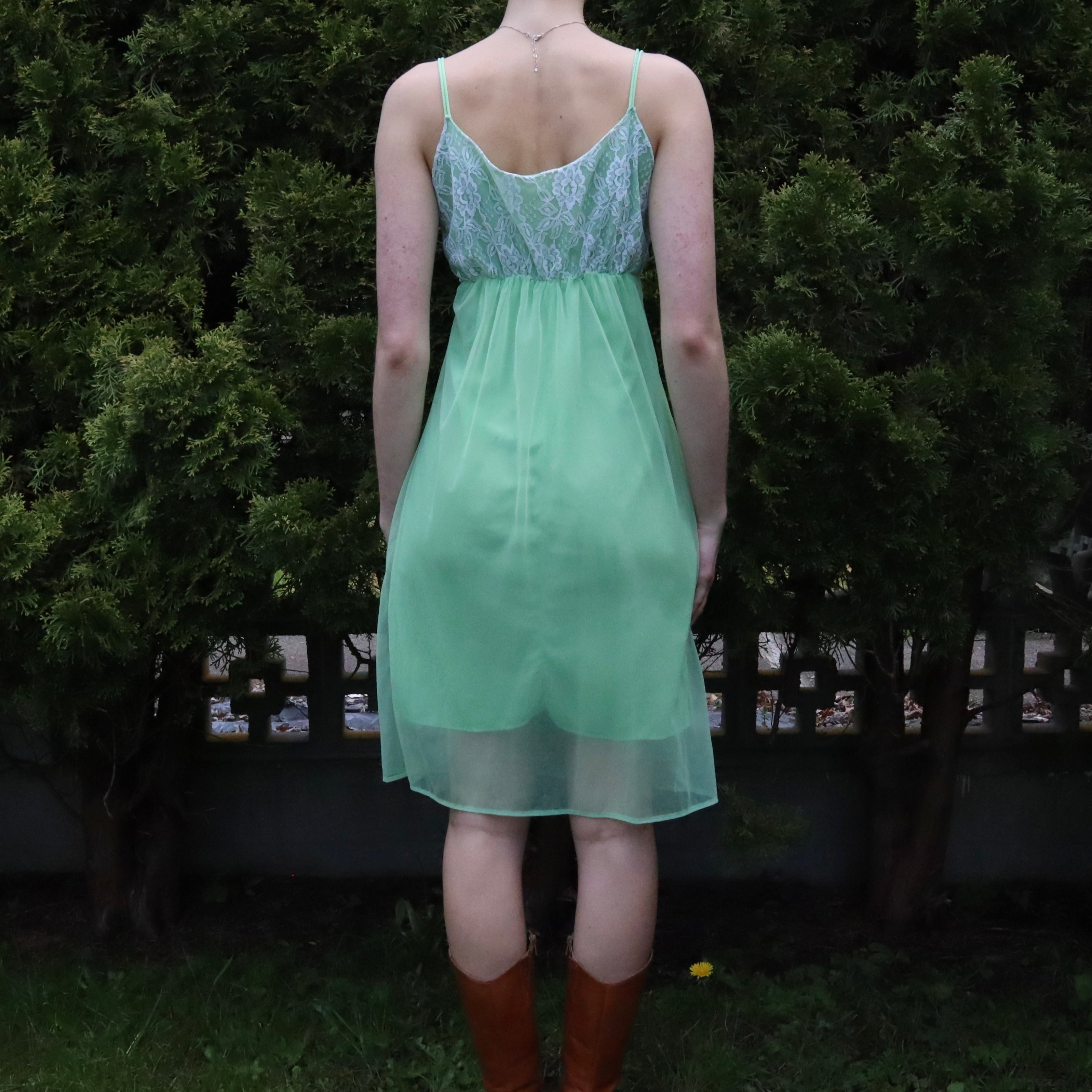Green Lace Peignoir Set (S-M)