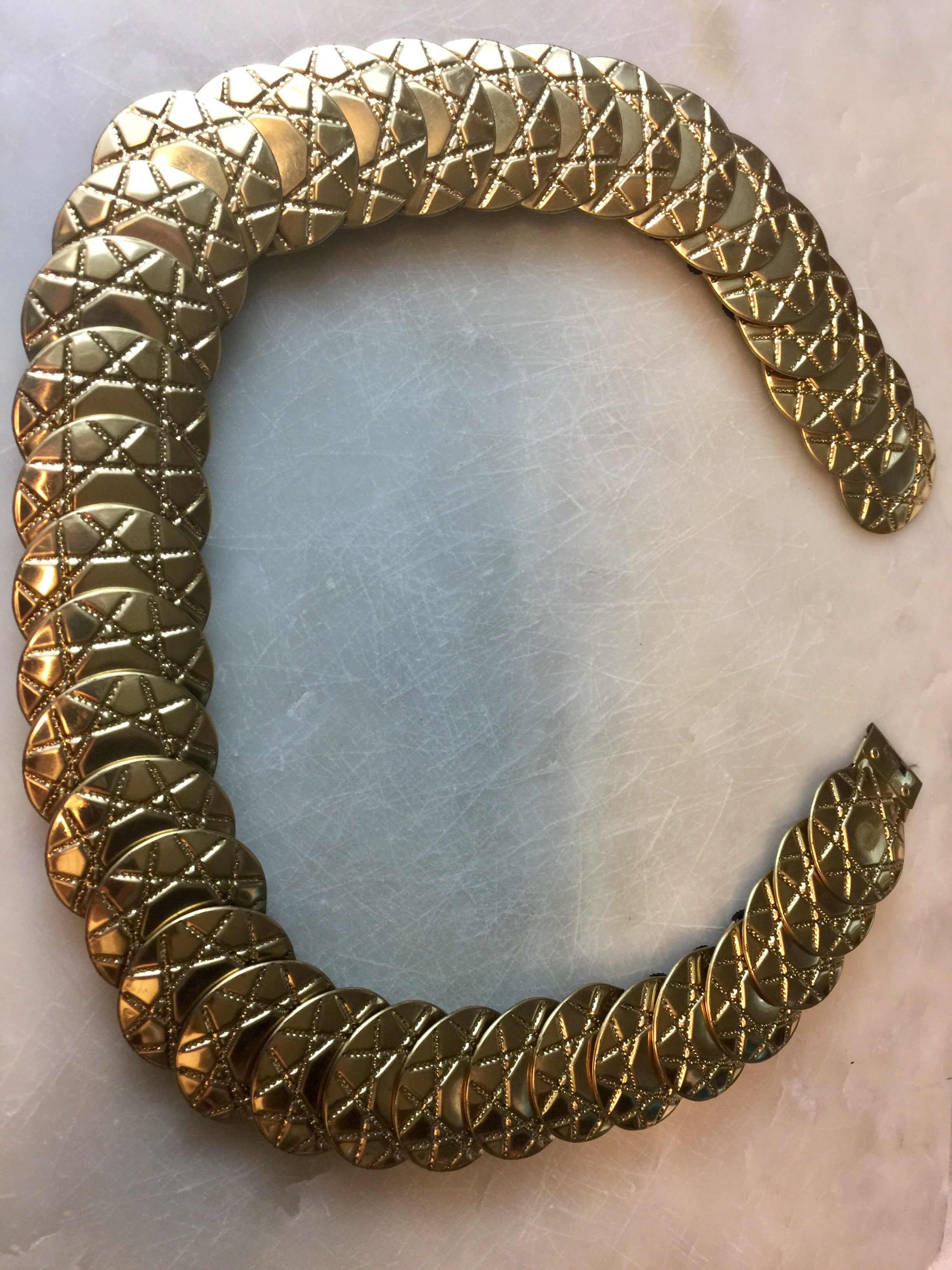 Starchy gold belt