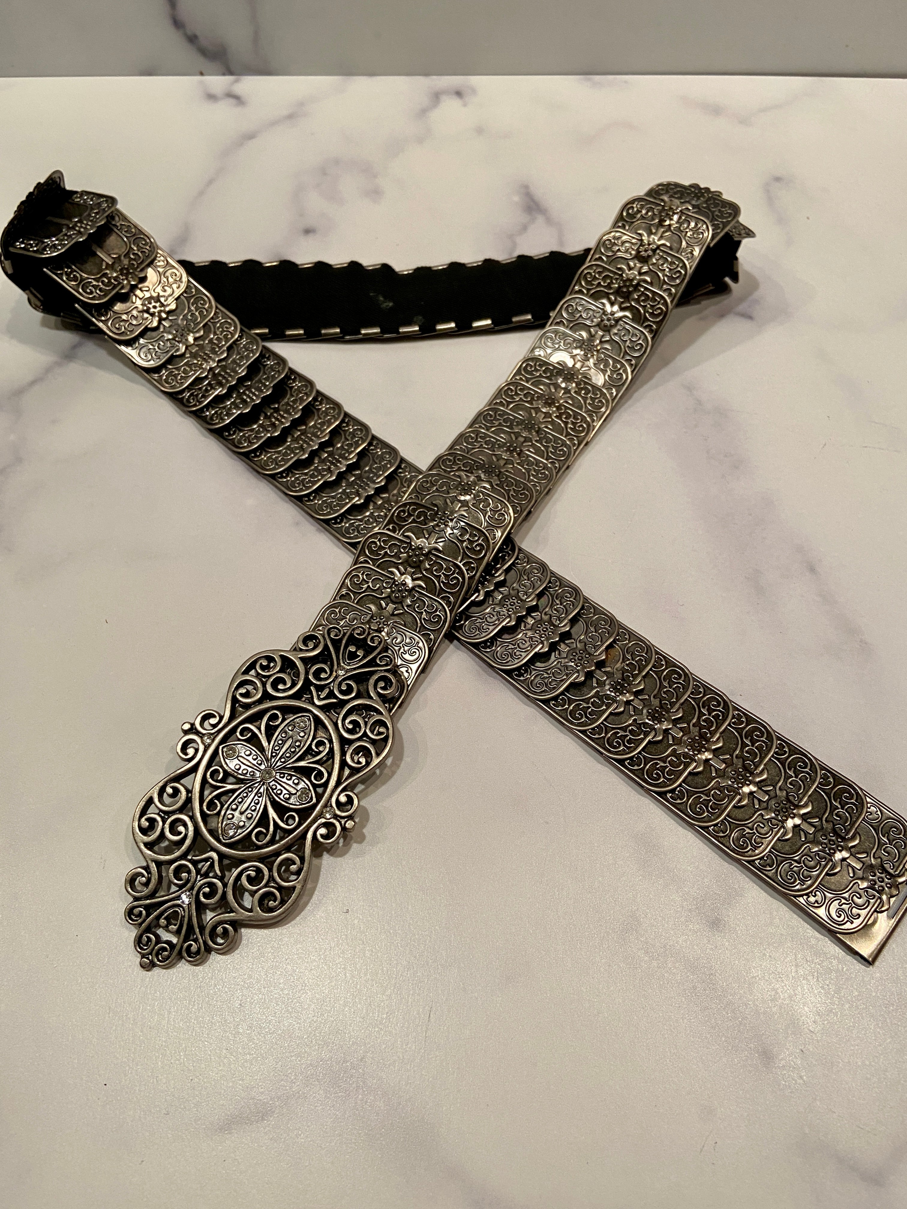 Vintage Romantic Metal Elastic Belt