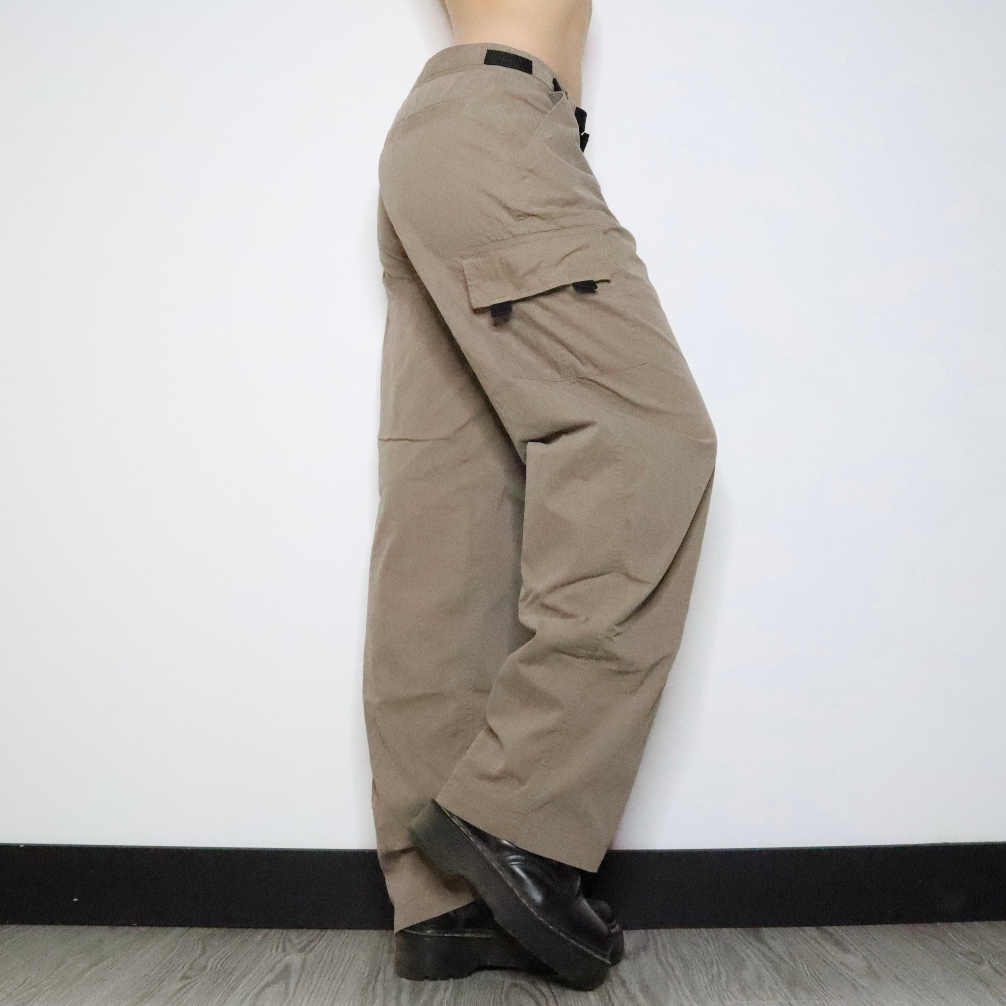 Baggy Cargo Pants (M-L)