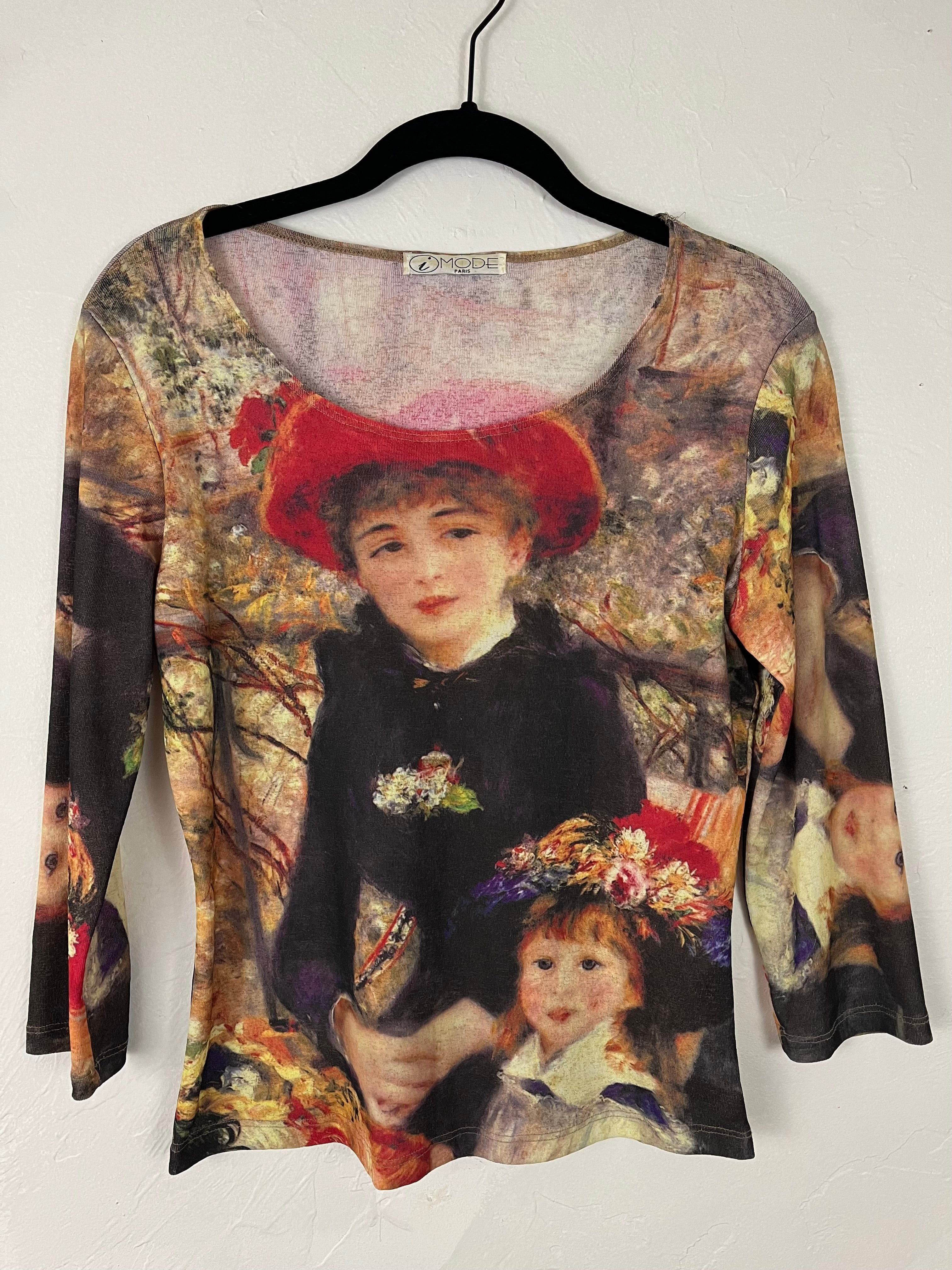 Red beret & flower crown