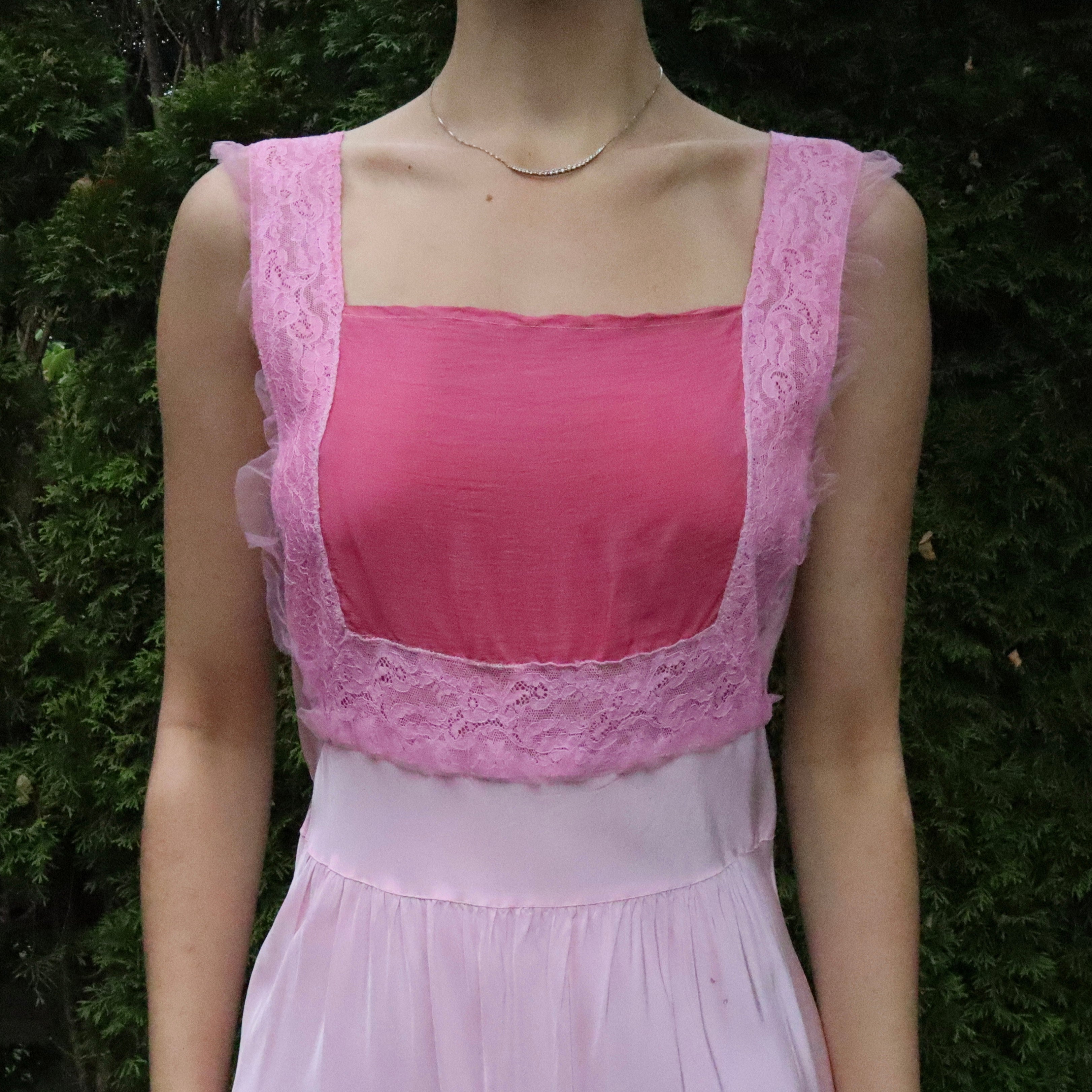 Antique Light Pink Nightgown (M-L)