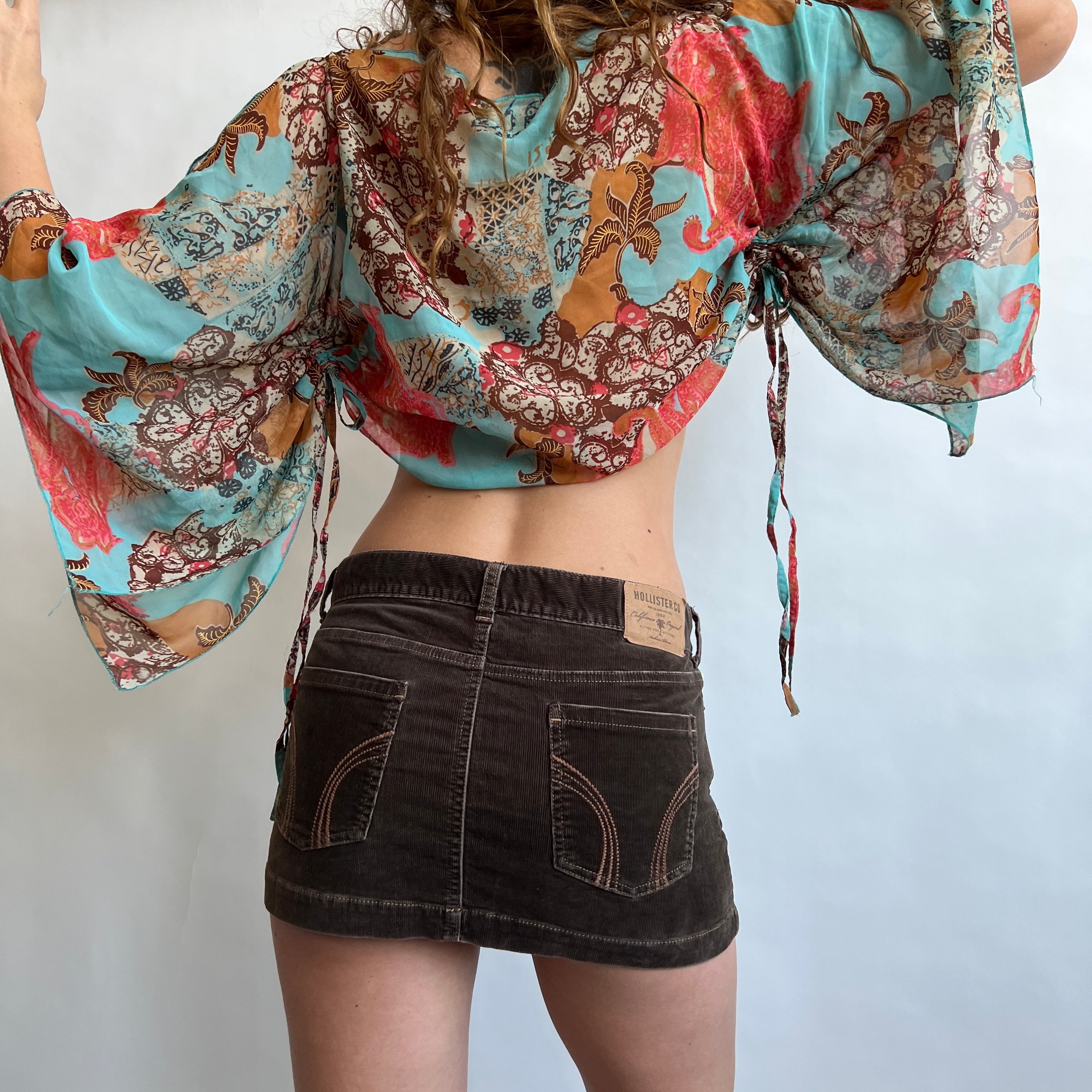 00s print sheer cape top