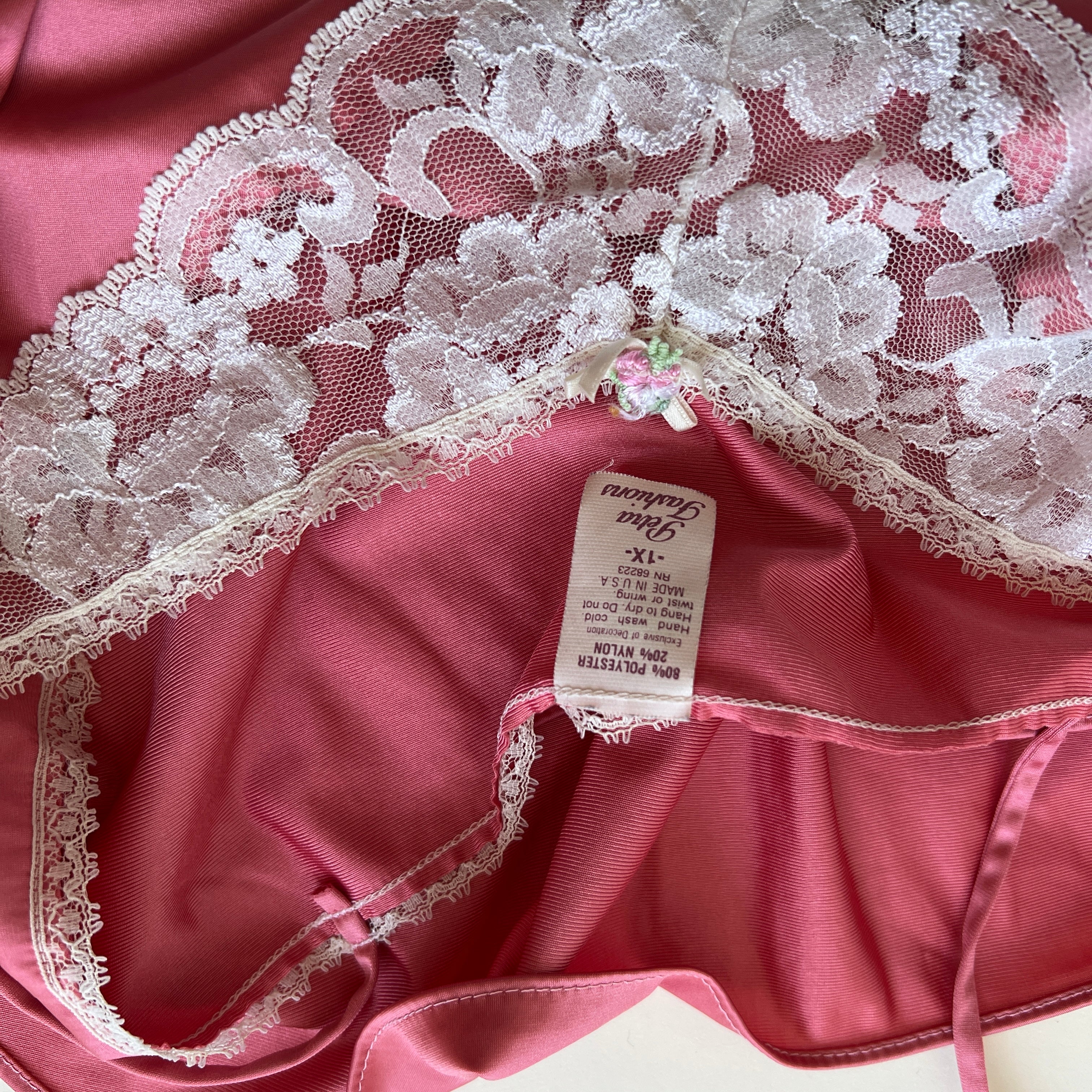 Vintage dusty pink cami