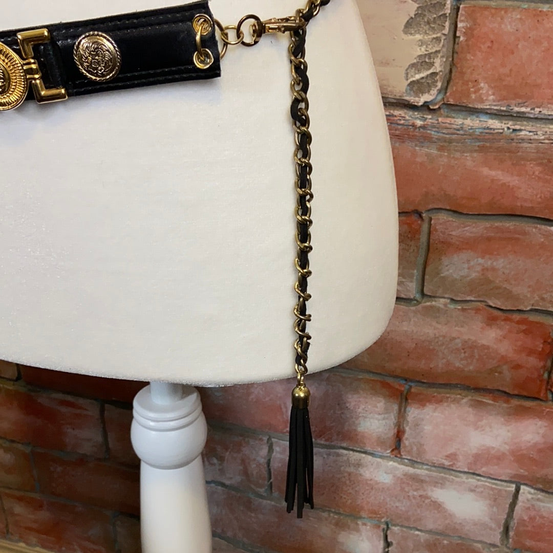 Belts or choker