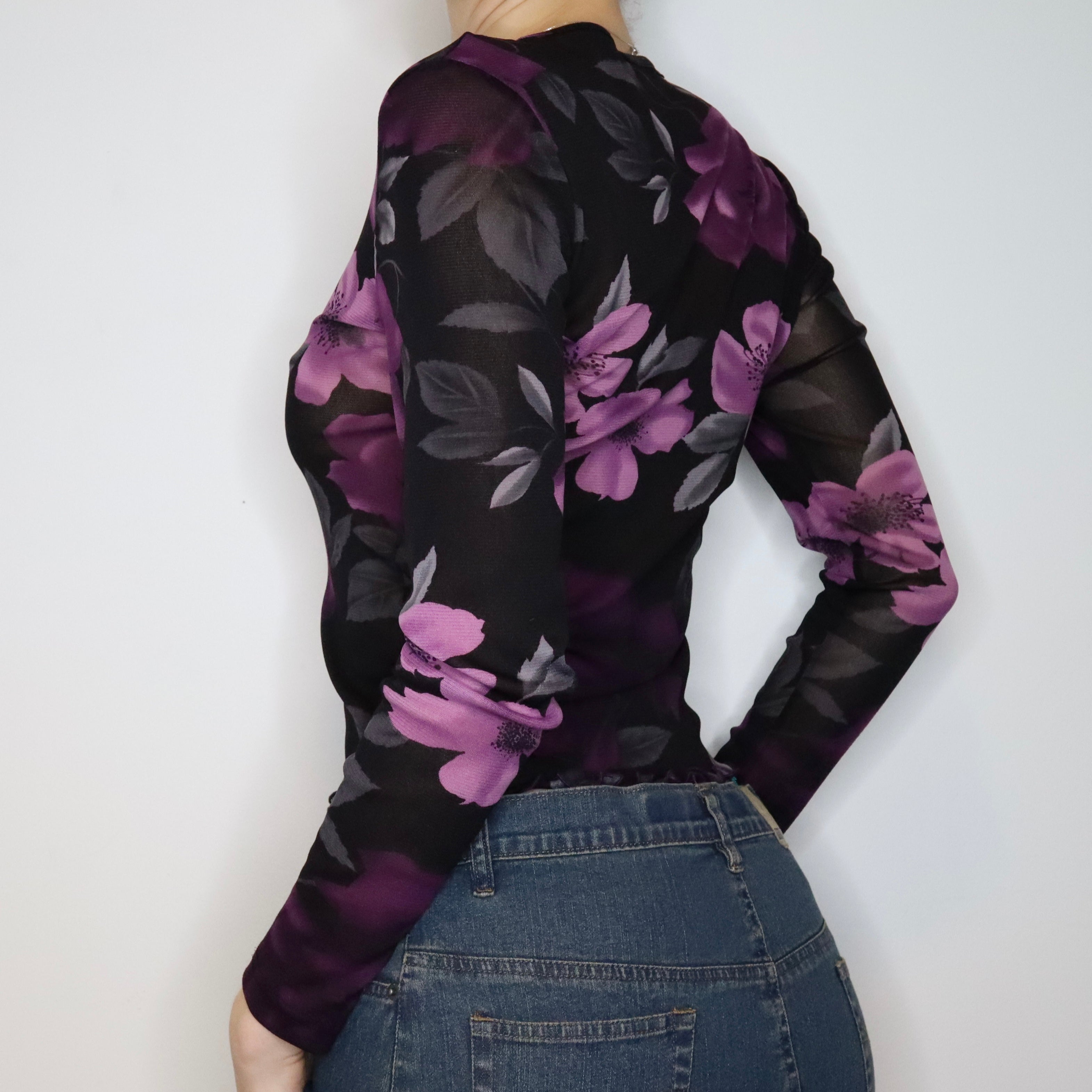 Graphic Mesh Long Sleeve (Medium) 