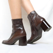 Italian Brown Ankle Boots (7.5 US/39 EU)