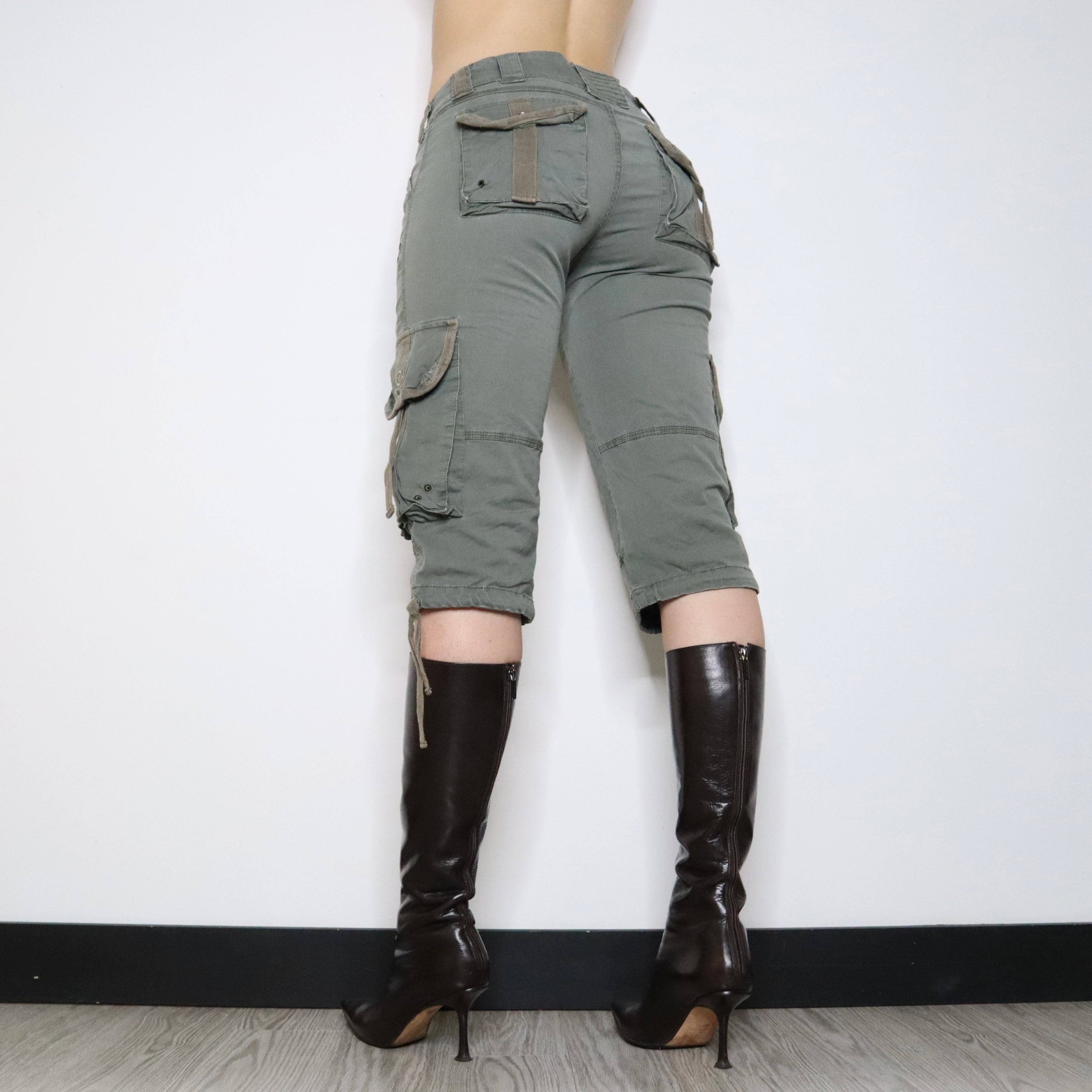 Khaki Green Cargo Capris (S-M) 
