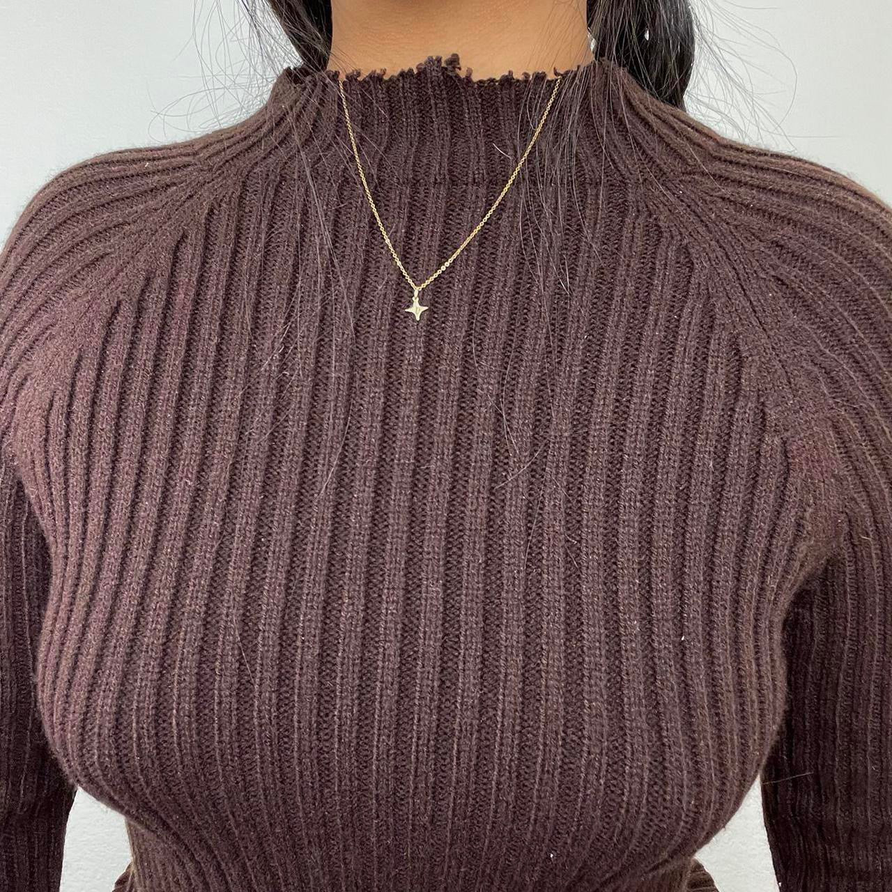 Brown knit 70’s