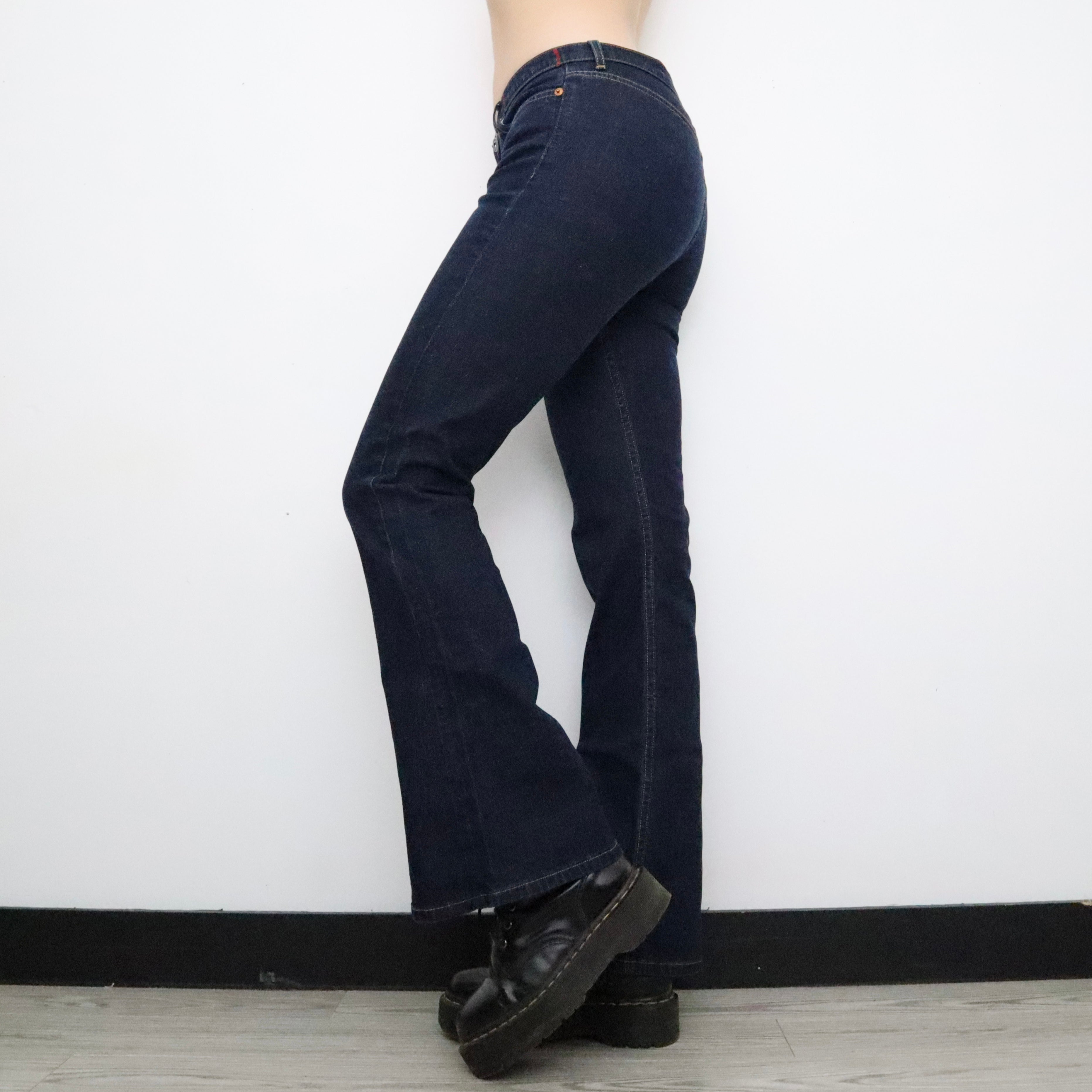 Guess Flare Jeans (S-M)