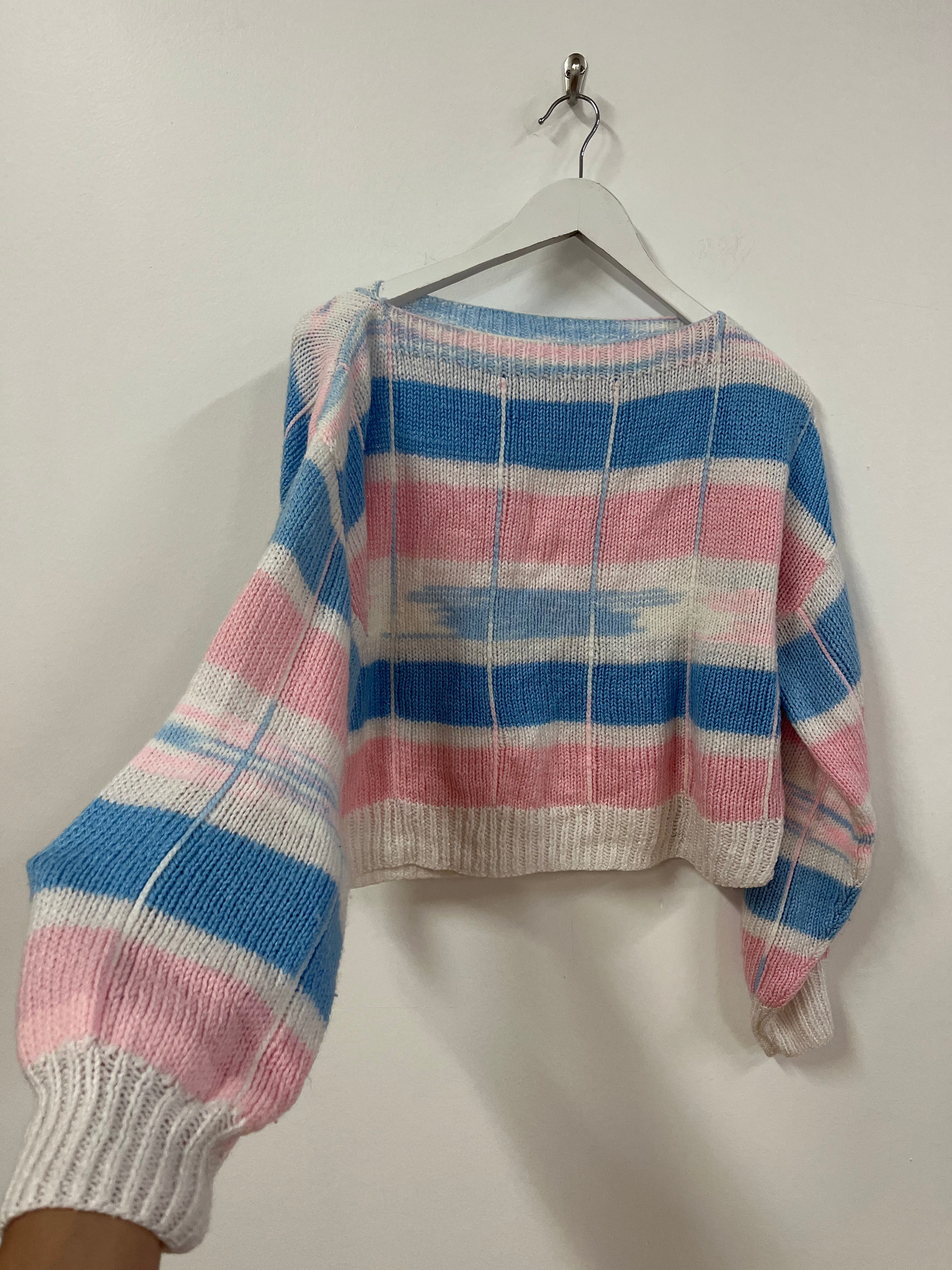 Happy day cropped sweater