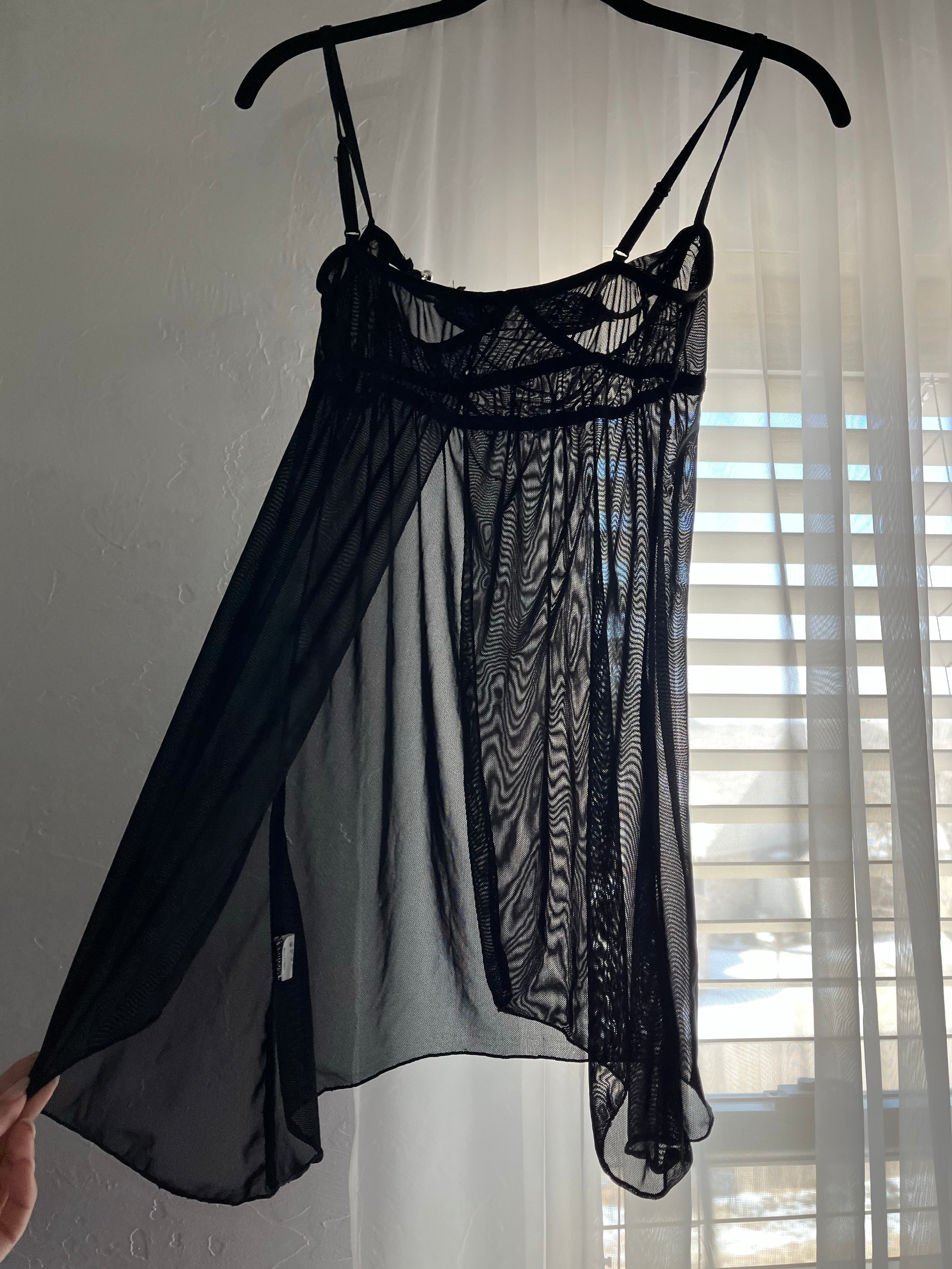 Mesh + metal