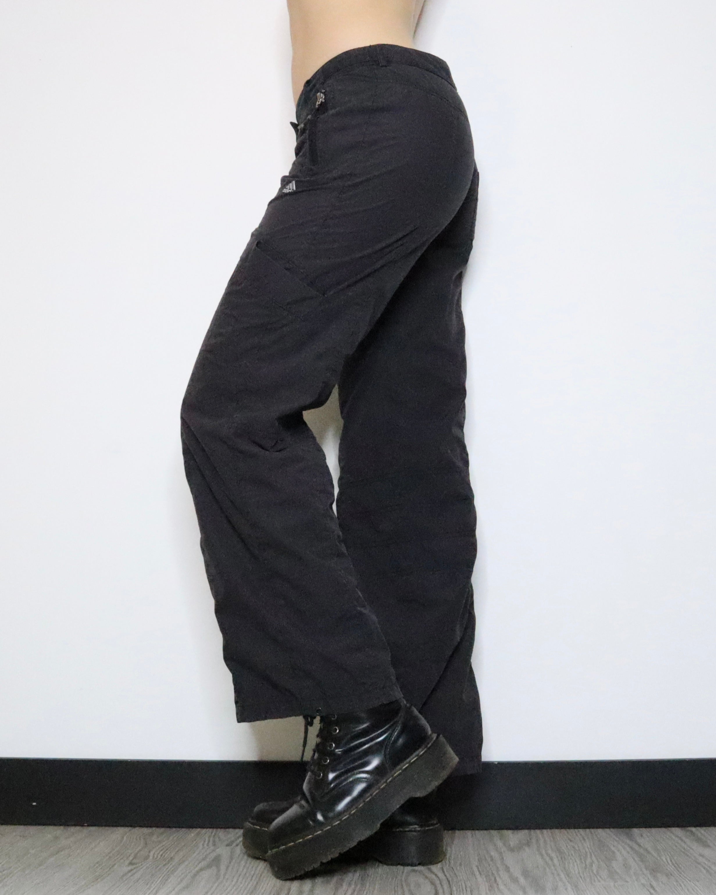 Adidas Baggy Cargo Pants (S/M) 