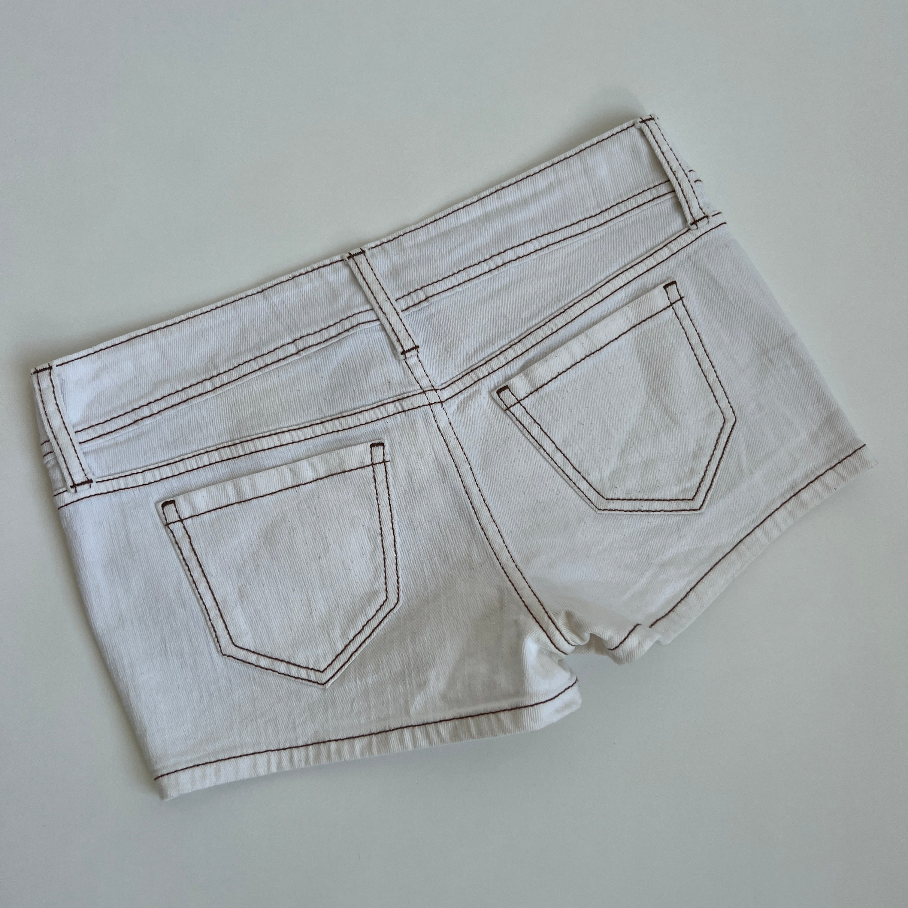 00s light wash shorts