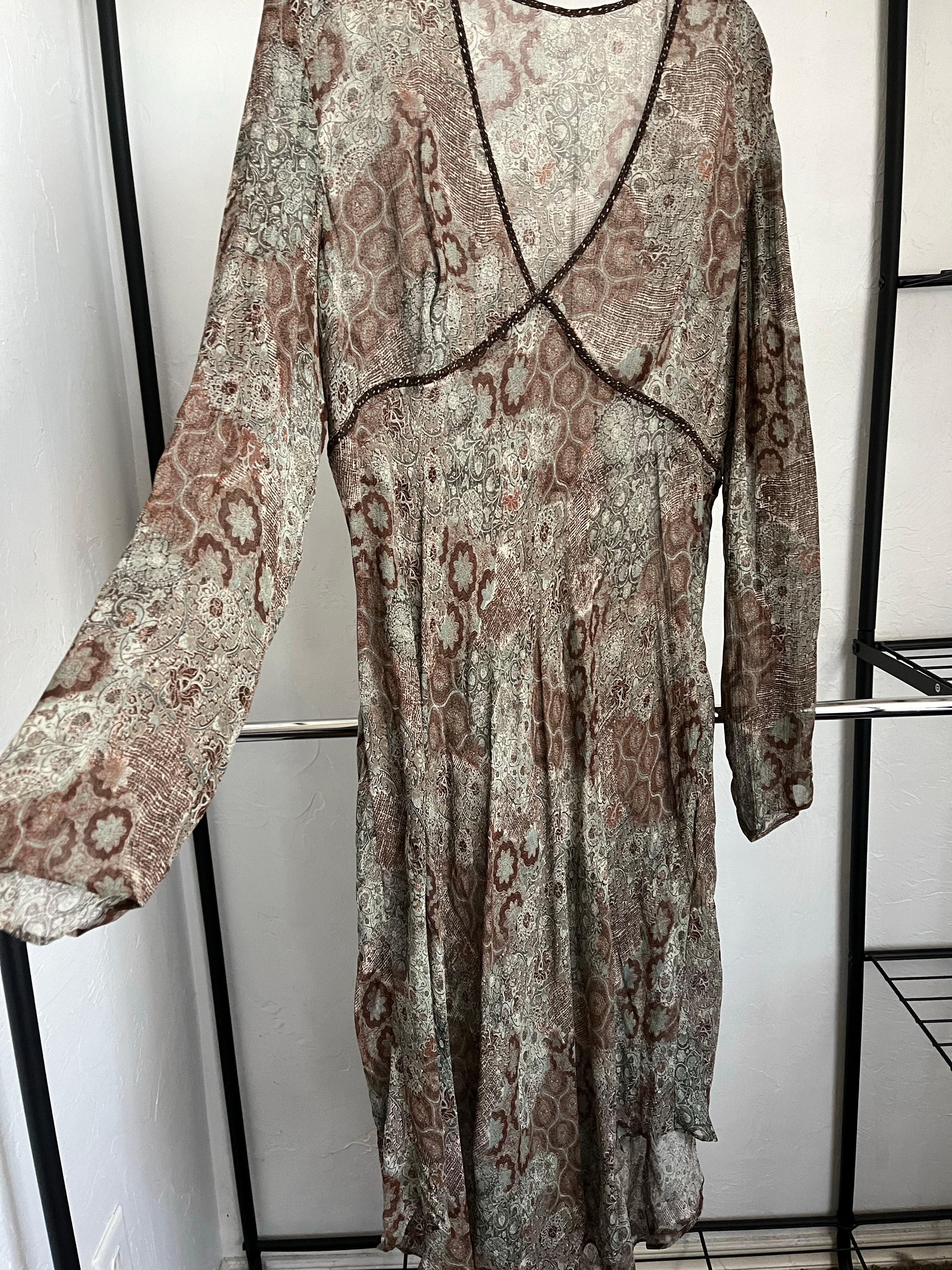 Sheer midi
