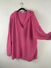 Hot pink knit hoodie 2XL
