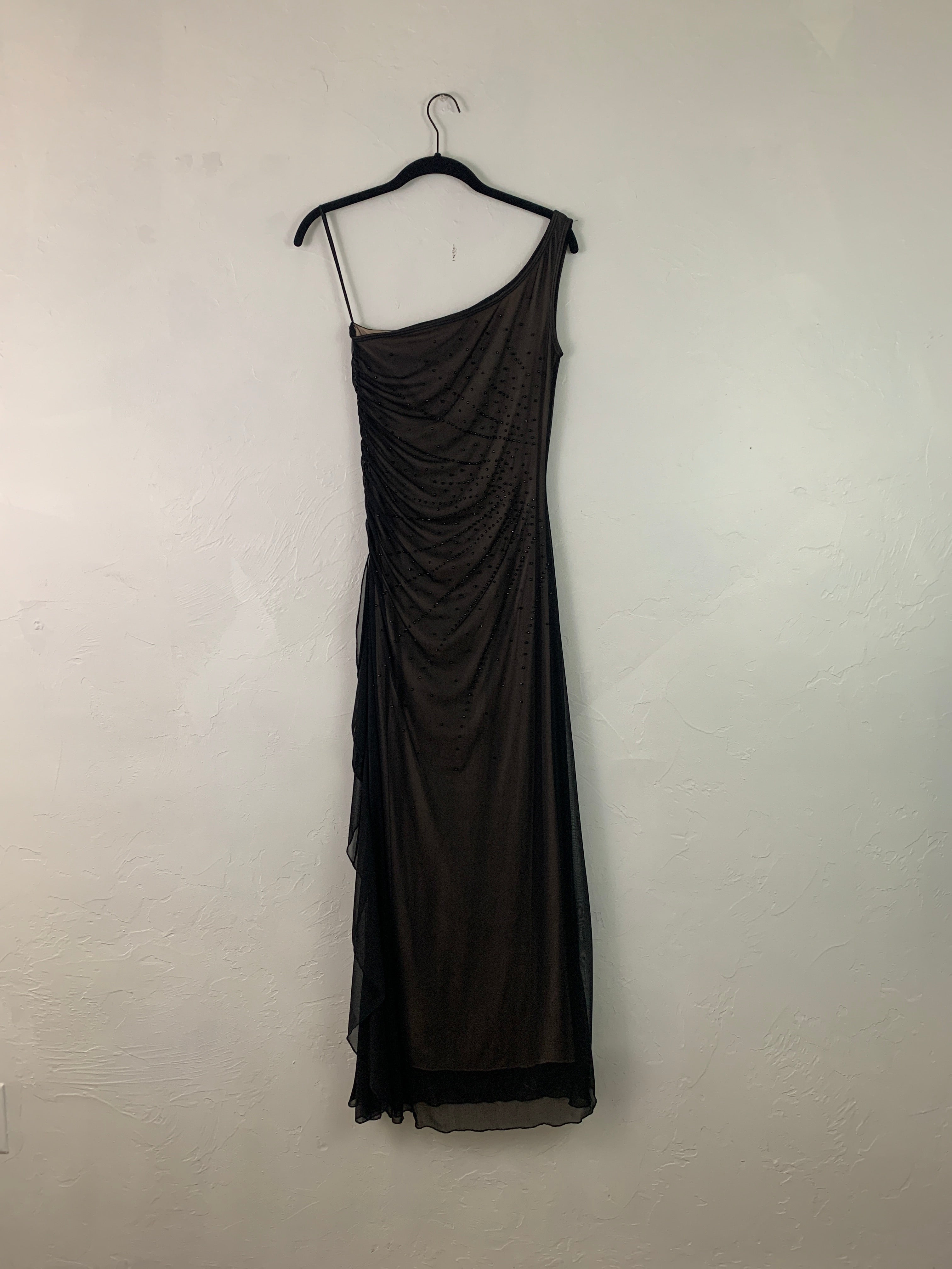 One shoulder black dress