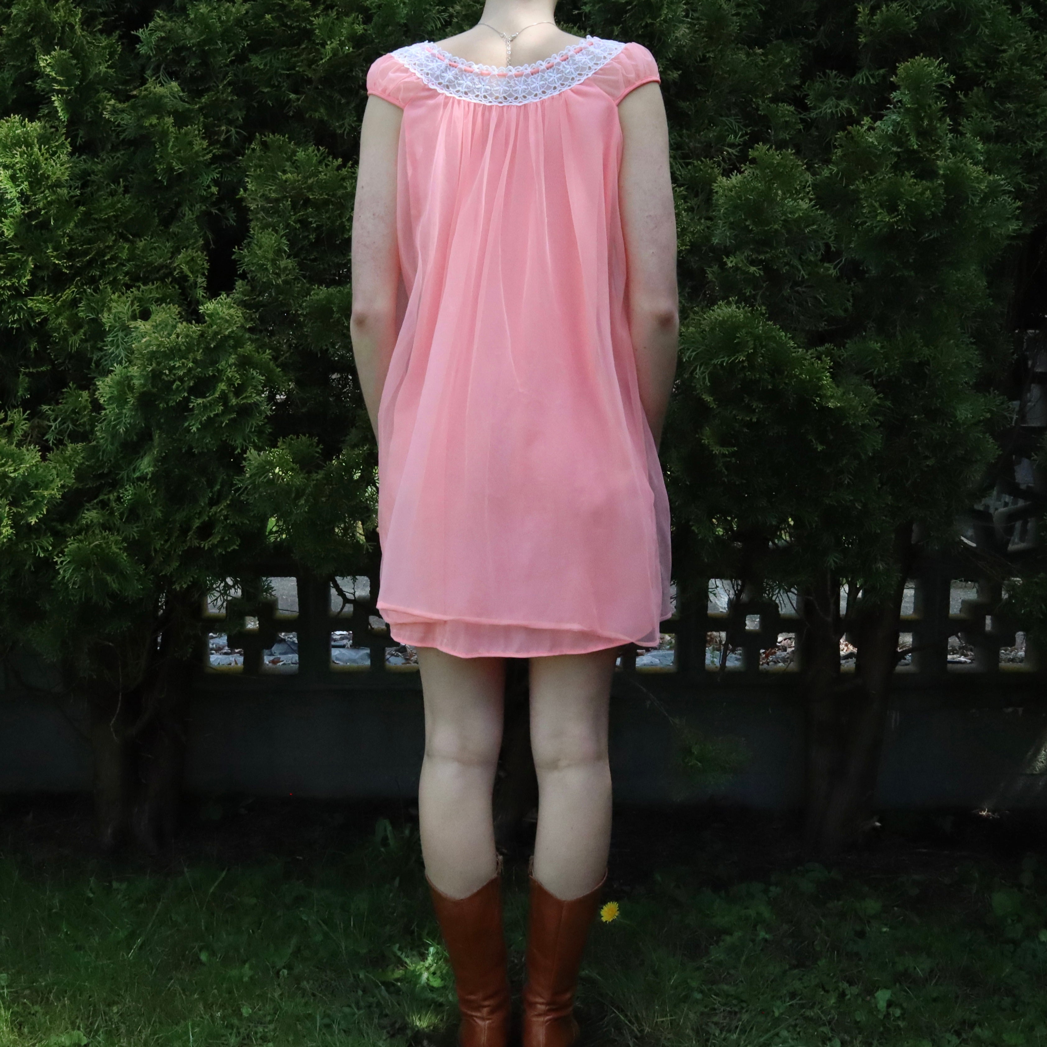 Babydoll Peignoir Set (Medium)