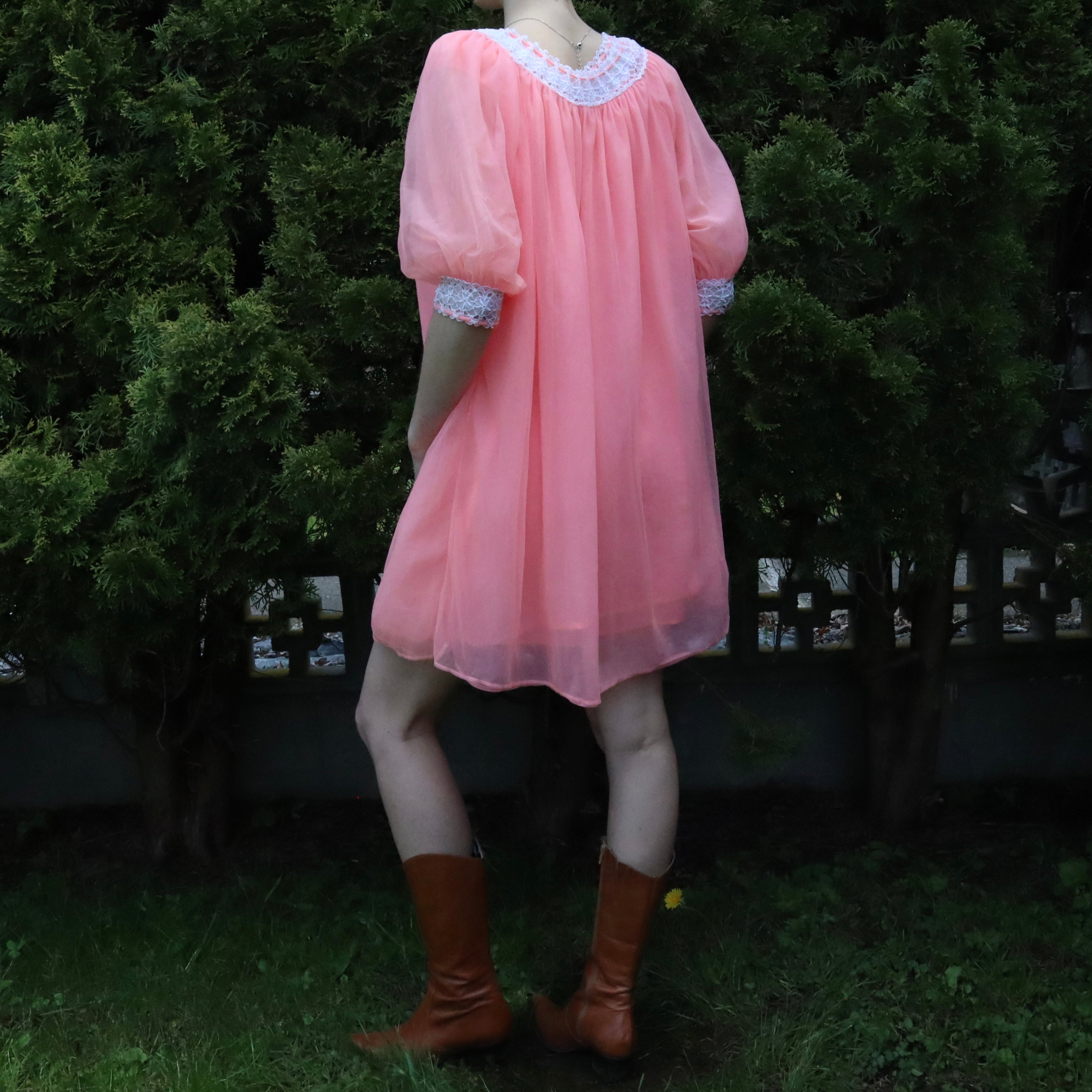 Babydoll Peignoir Set (Medium)