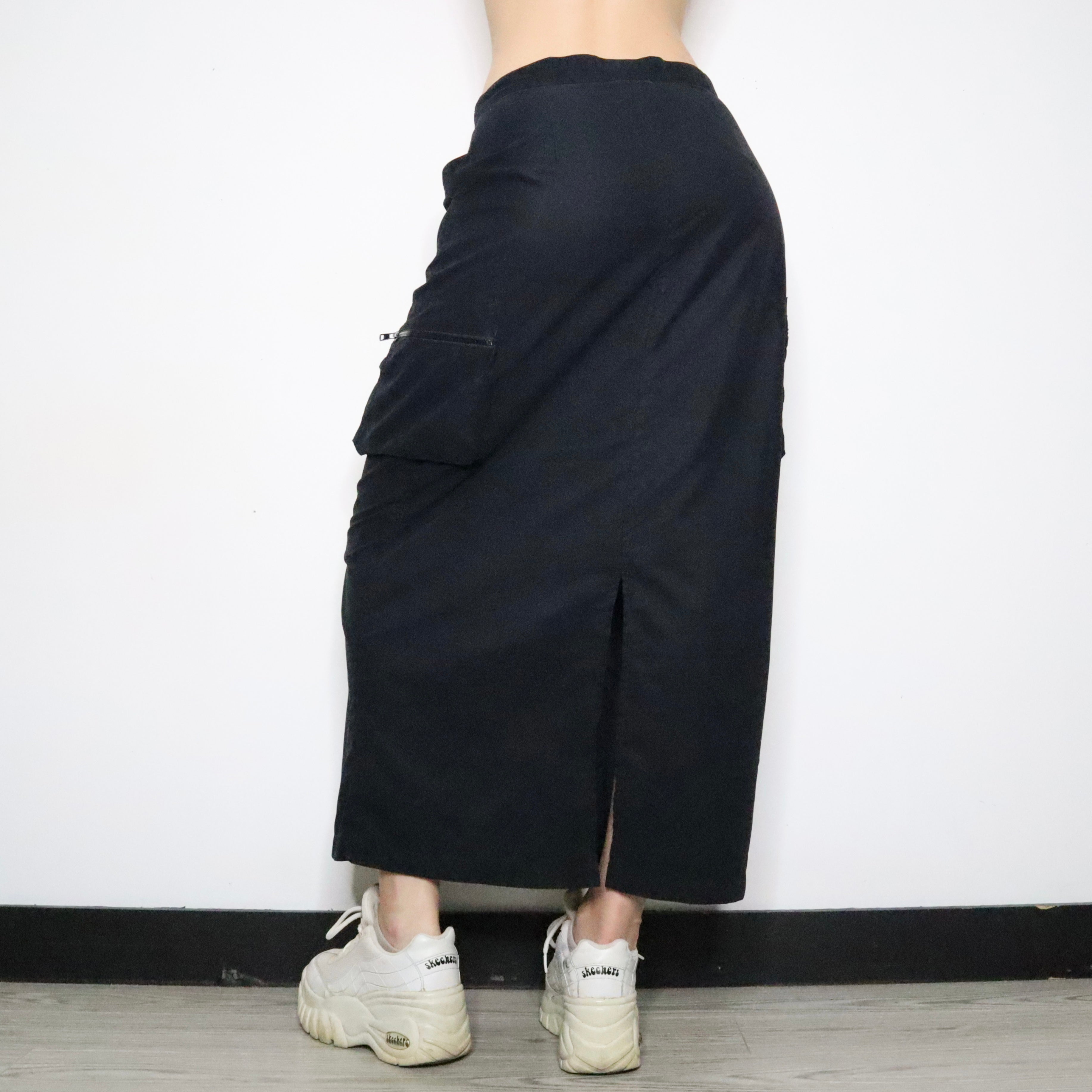 Black Cargo Maxi Skirt (Medium)