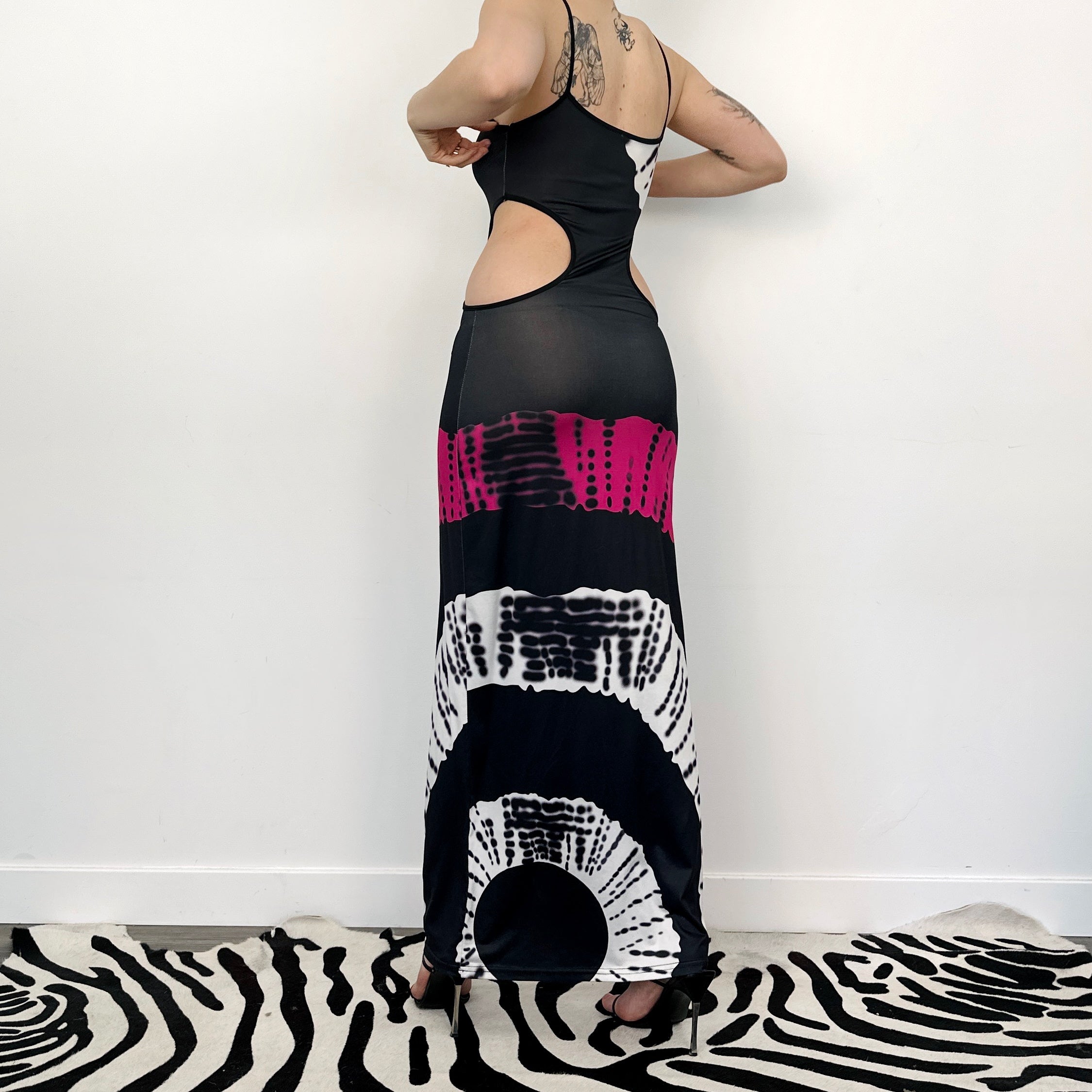 Cutout Allover Print Maxi Dress (S)