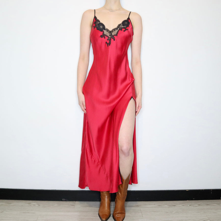 Sexy Red Silk Gown (Medium)