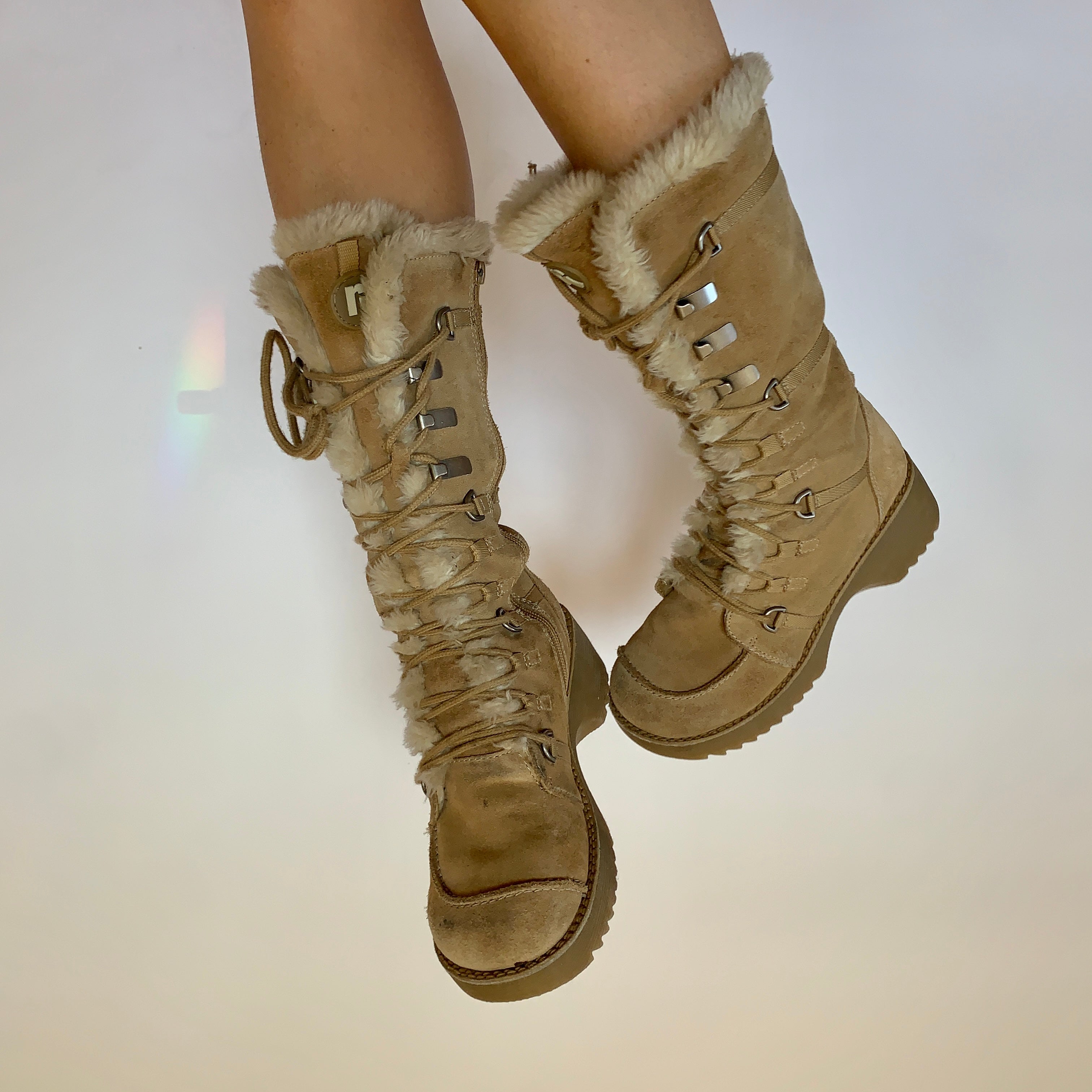 Y2K Boots – Holy Thrift