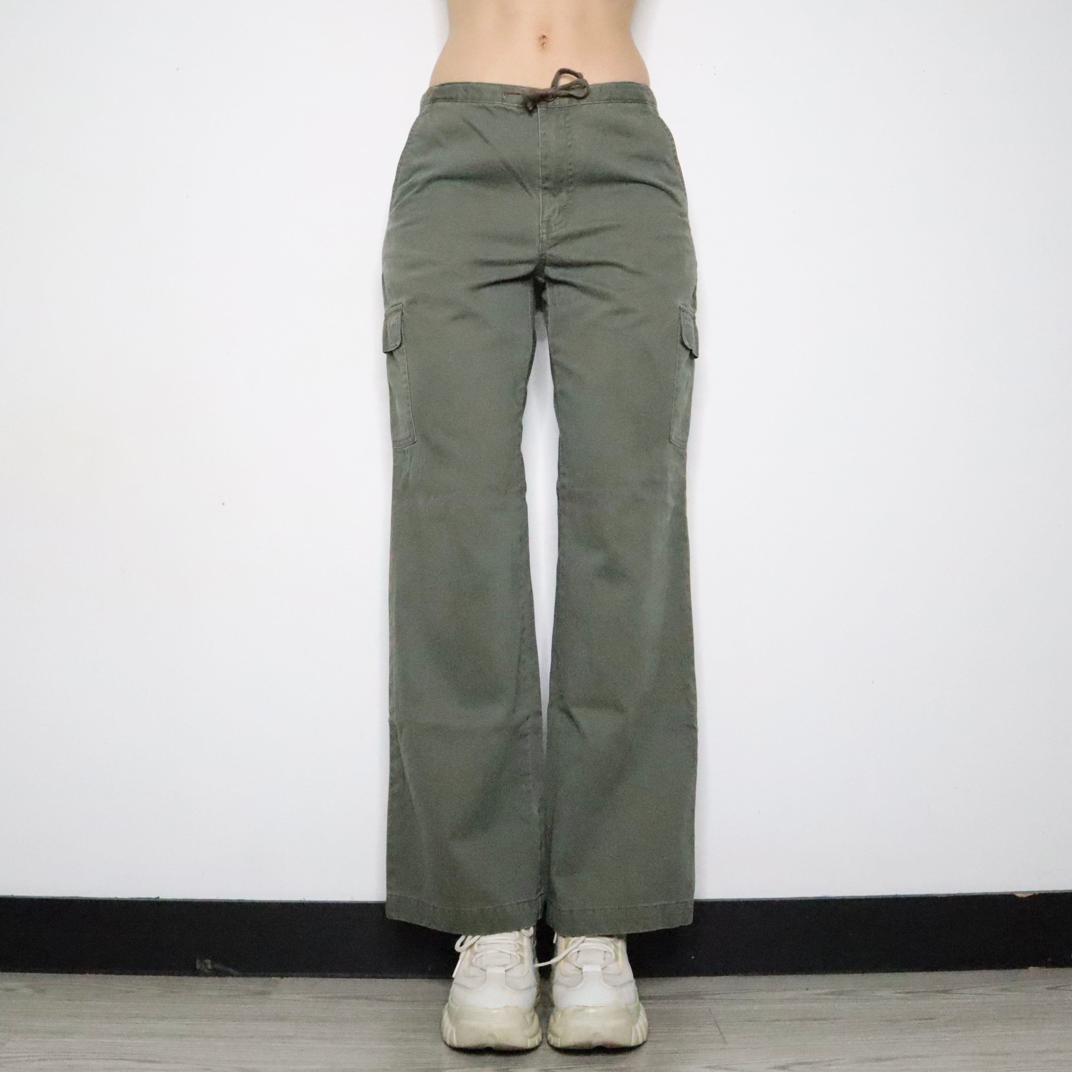 Levi's Green Cargo Pants (S-M)
