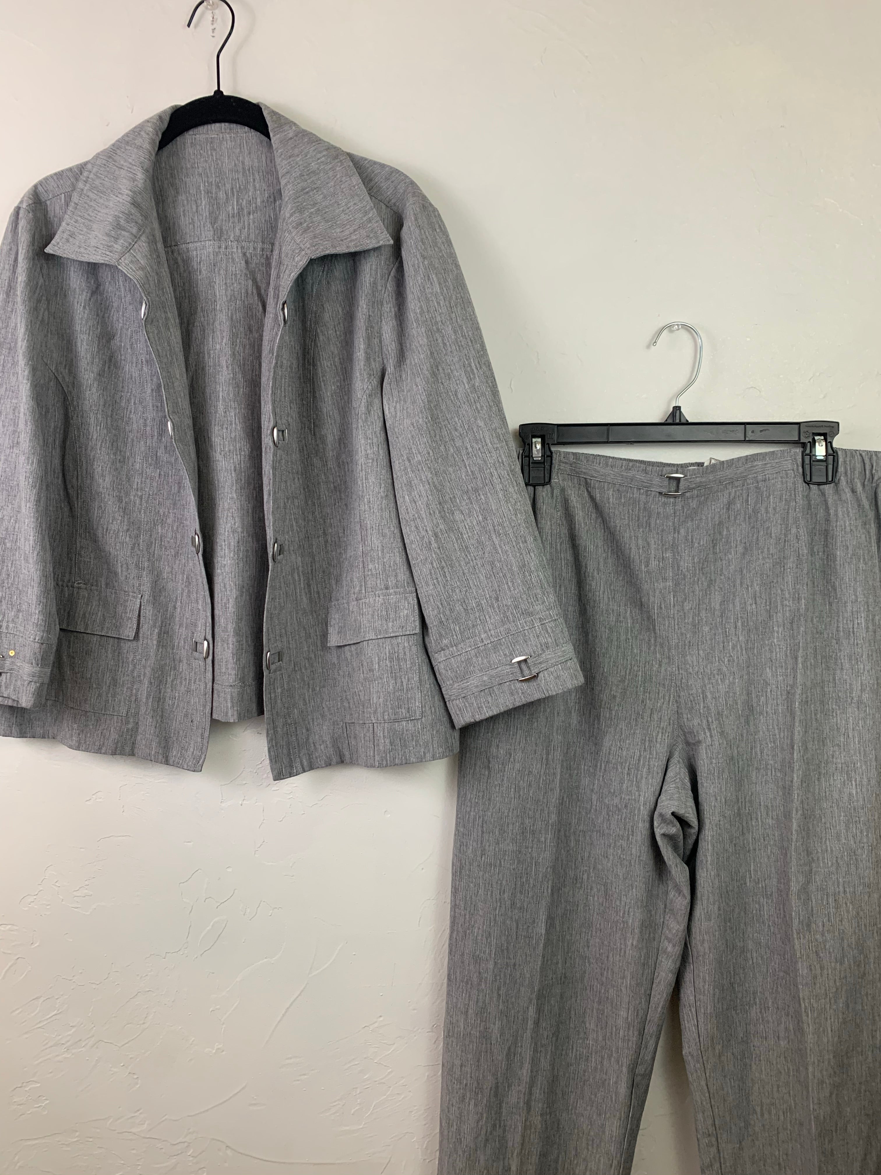 Gray buckled two piece set