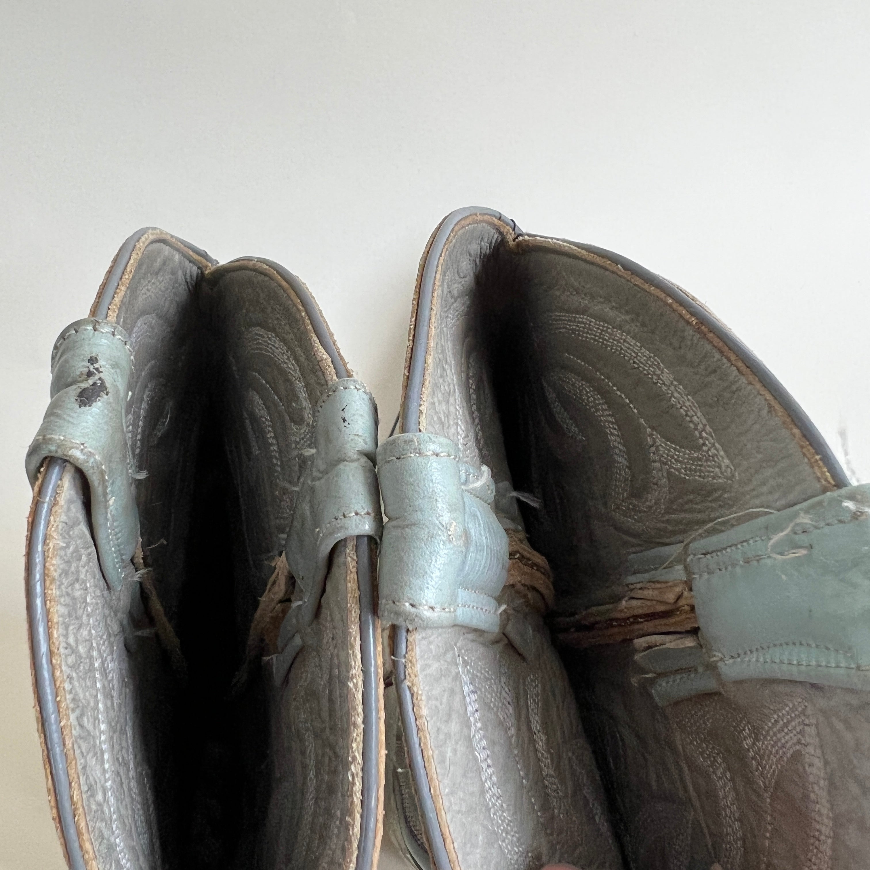 Baby blue snakeskin boots size 10