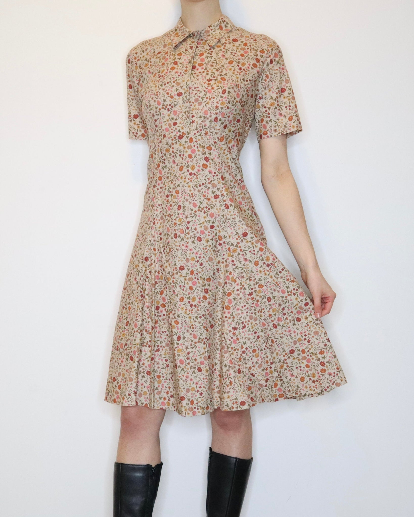 Laura Ashley Summer Dress (Large) – Holy Thrift Laura Ashley Summer Dress (Large) – Holy Thrift