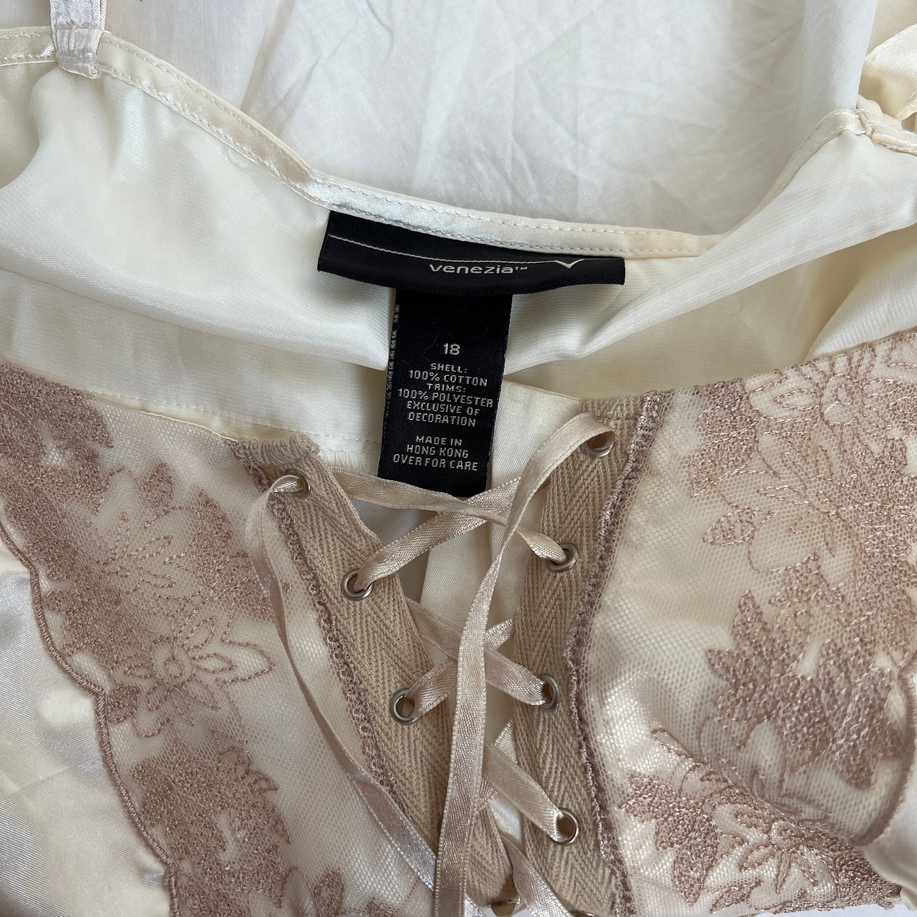 90s ivory lace cami