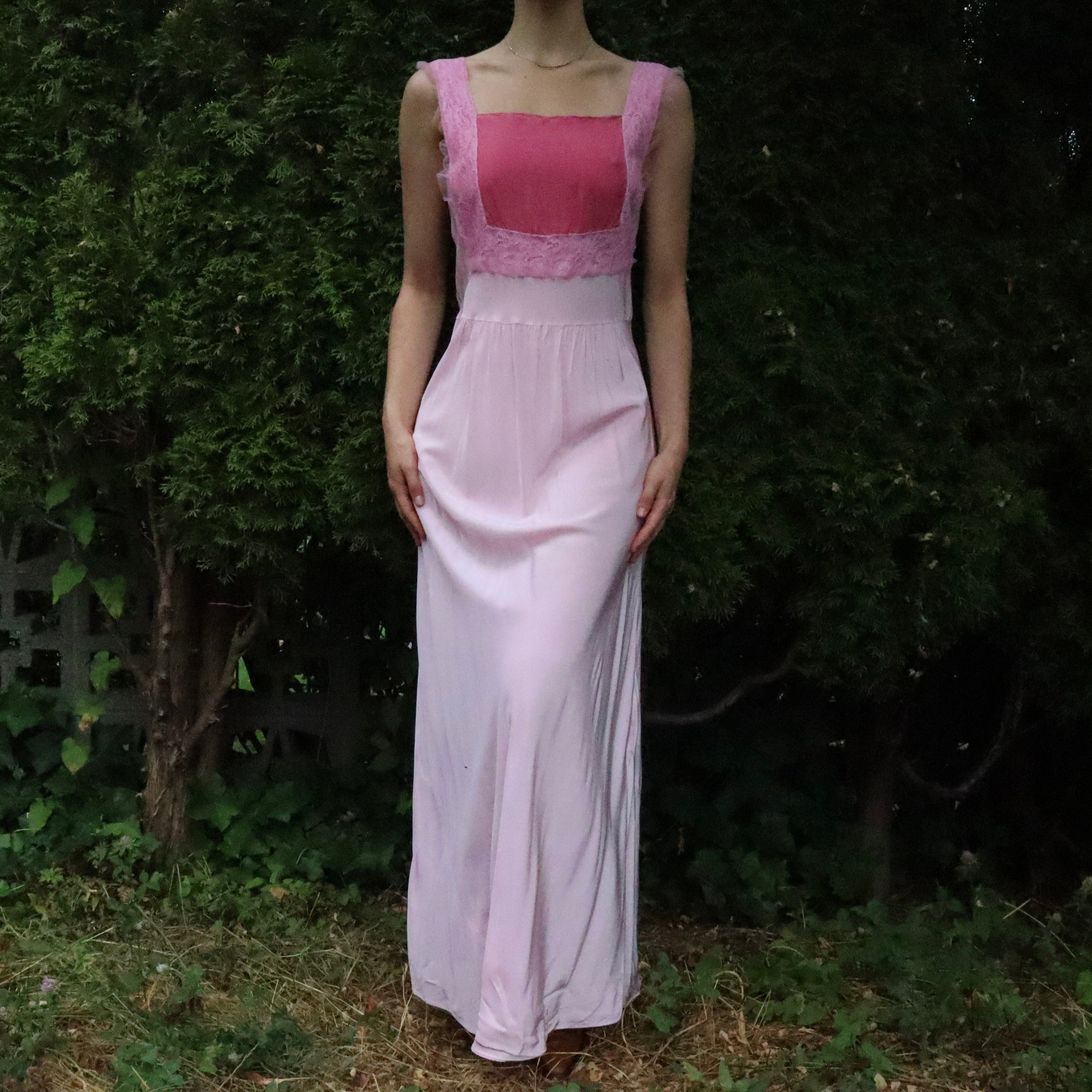 Antique Light Pink Nightgown (M-L)