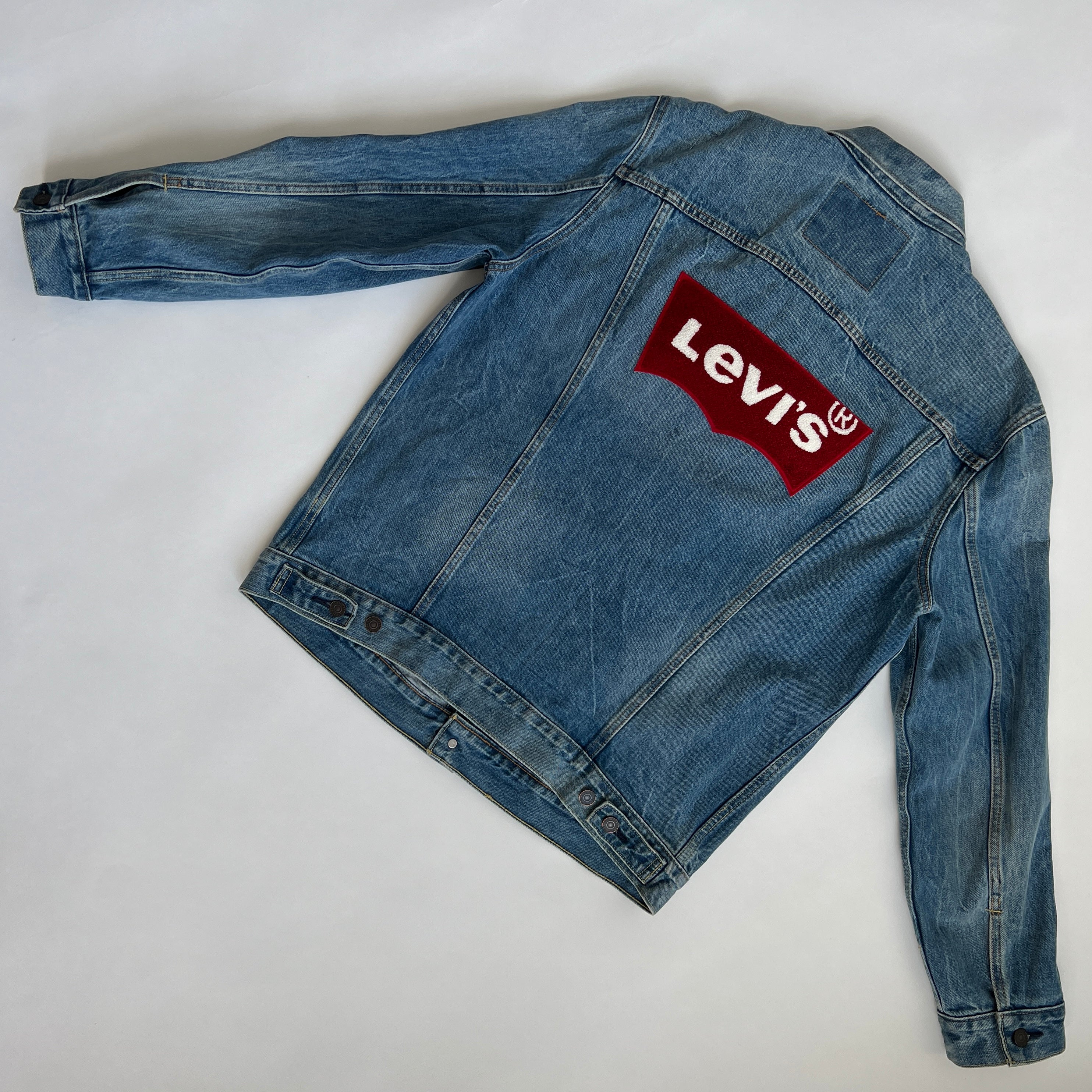 Levi’s custom logo denim jacket