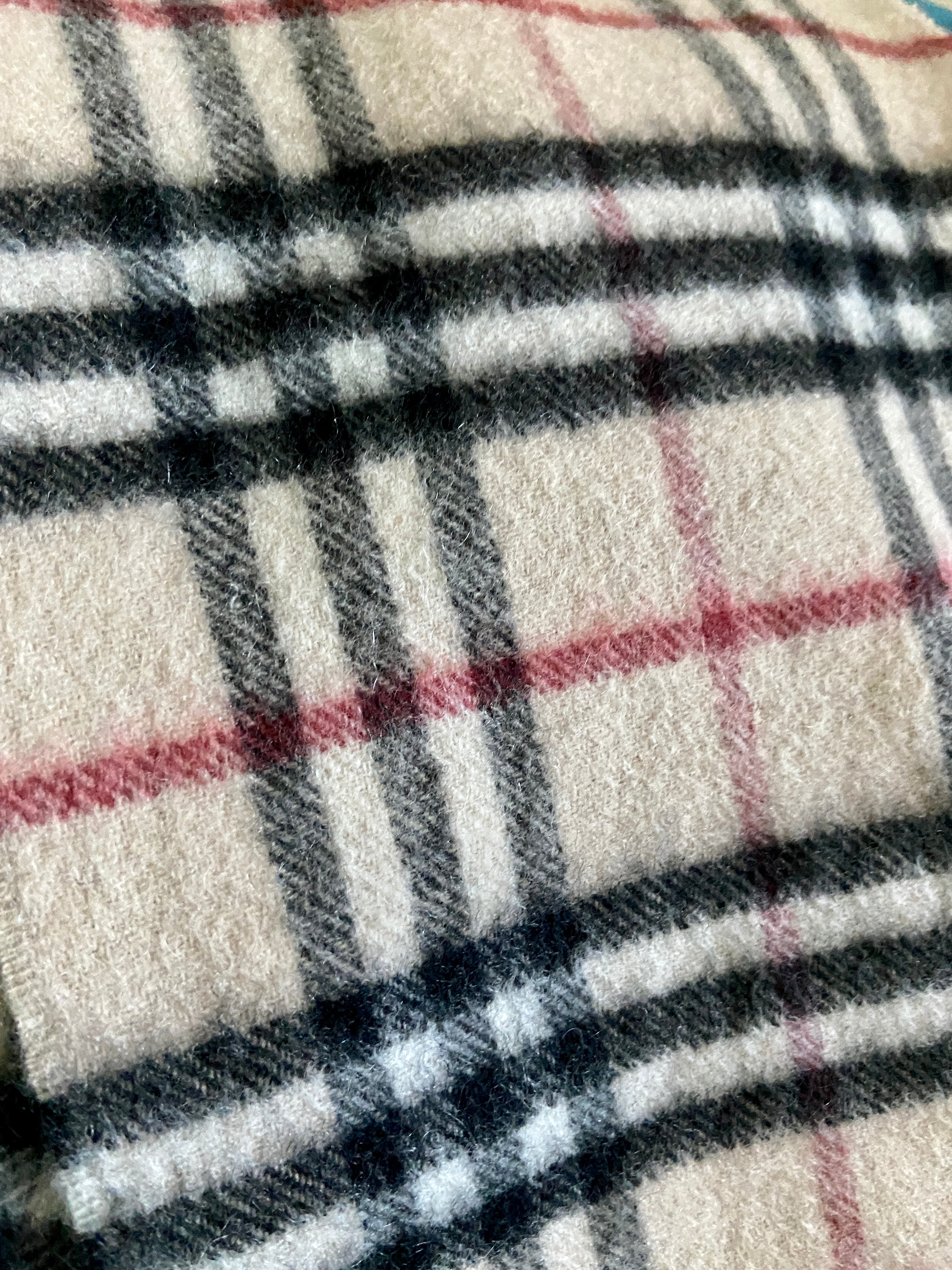 Burberry shawel