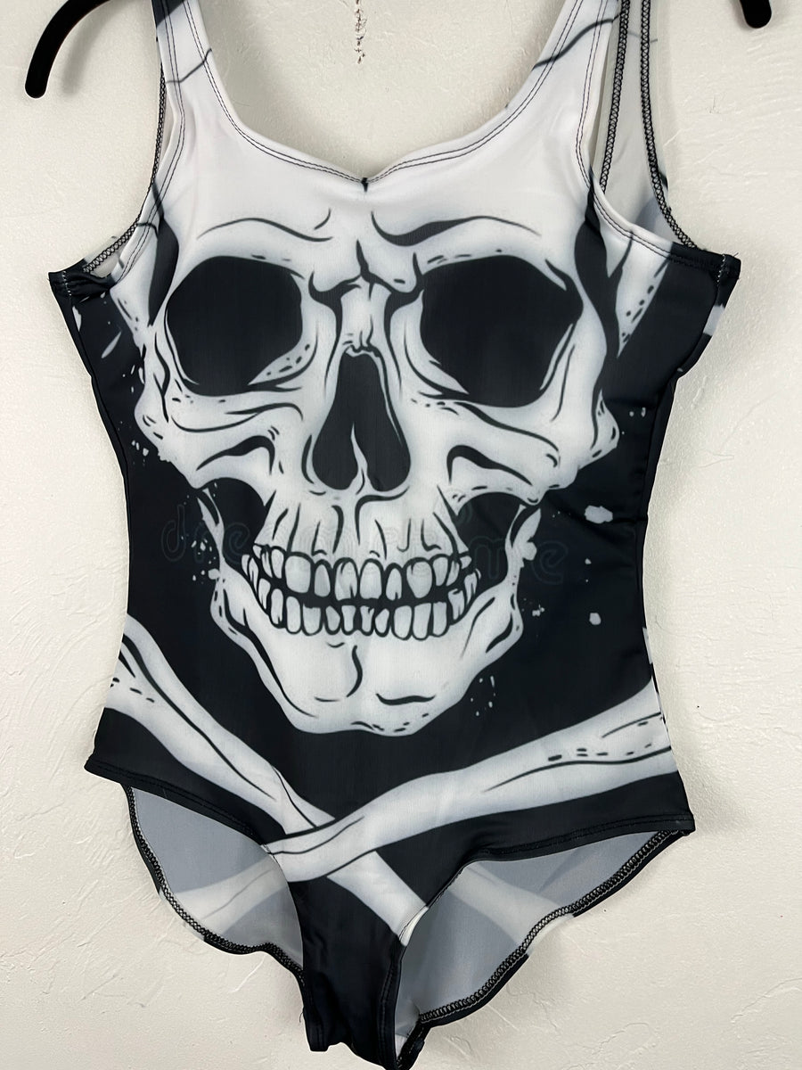 Hollow out metal chain skull applique v neck bodysuit