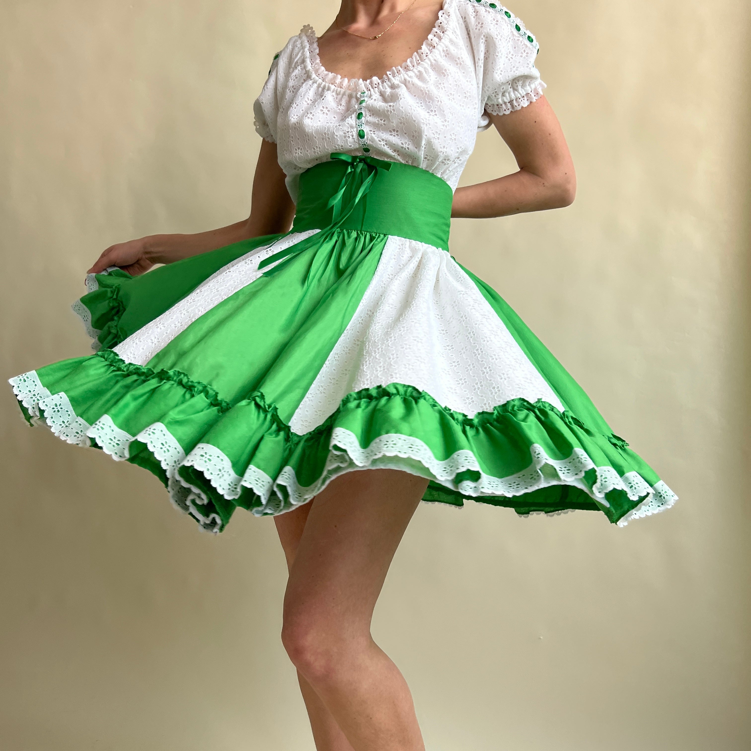 vintage white & green dancing dress sz s