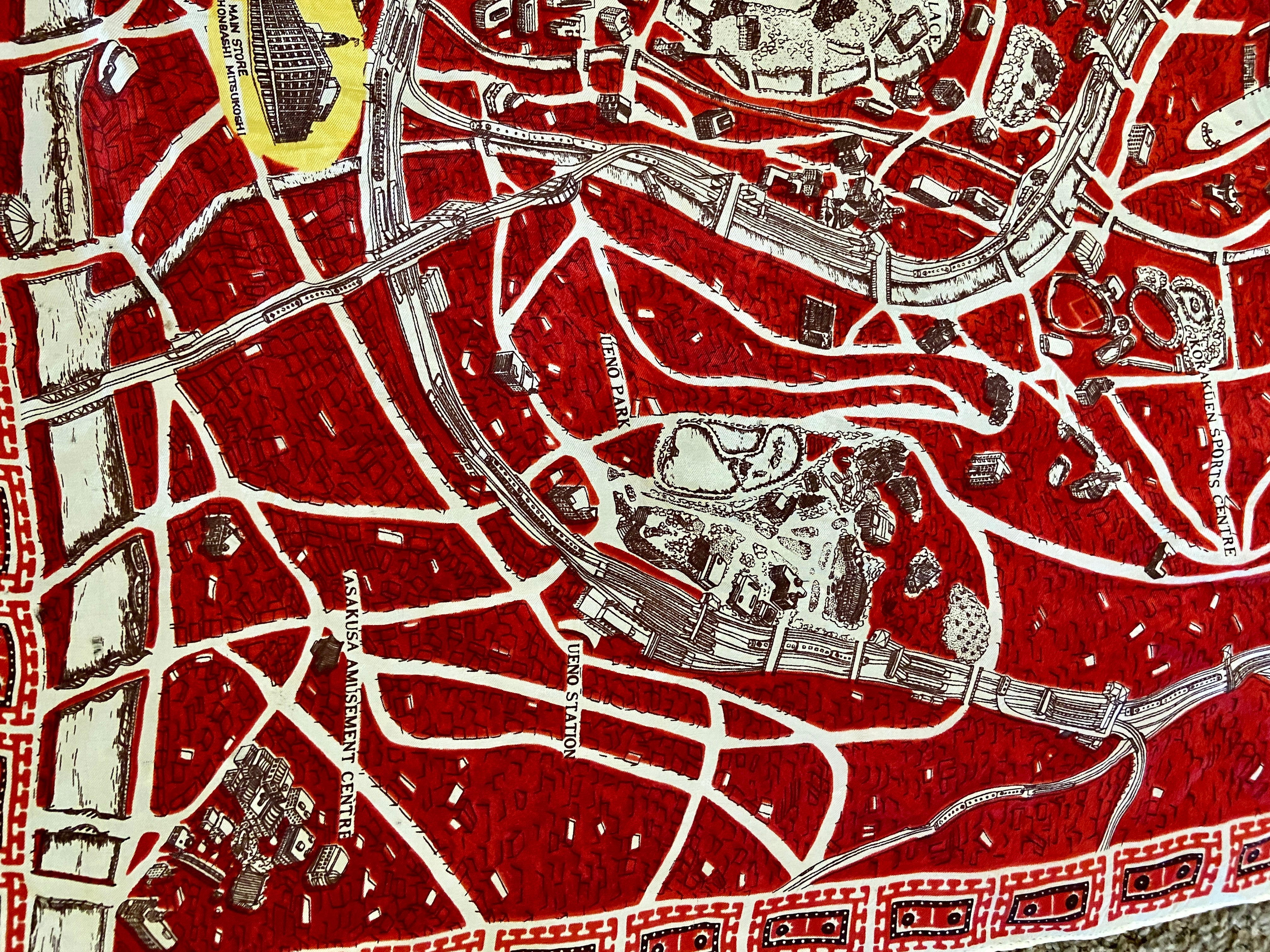 Mitsukoshi scarf