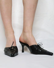 Pointed Toe Kitten Heels (6.5 US/37 EU)