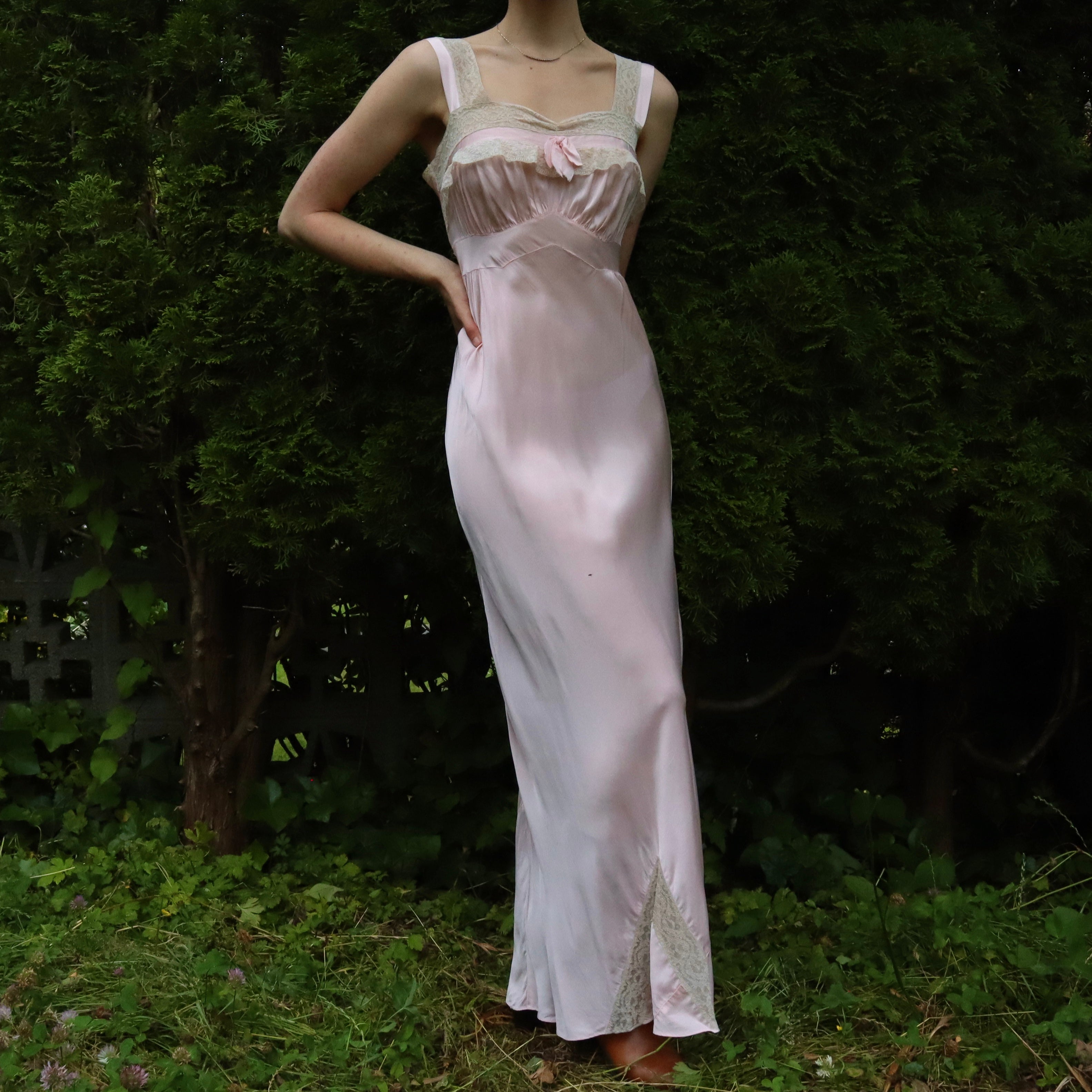 Antique Petal Pink Nightgown (Small)