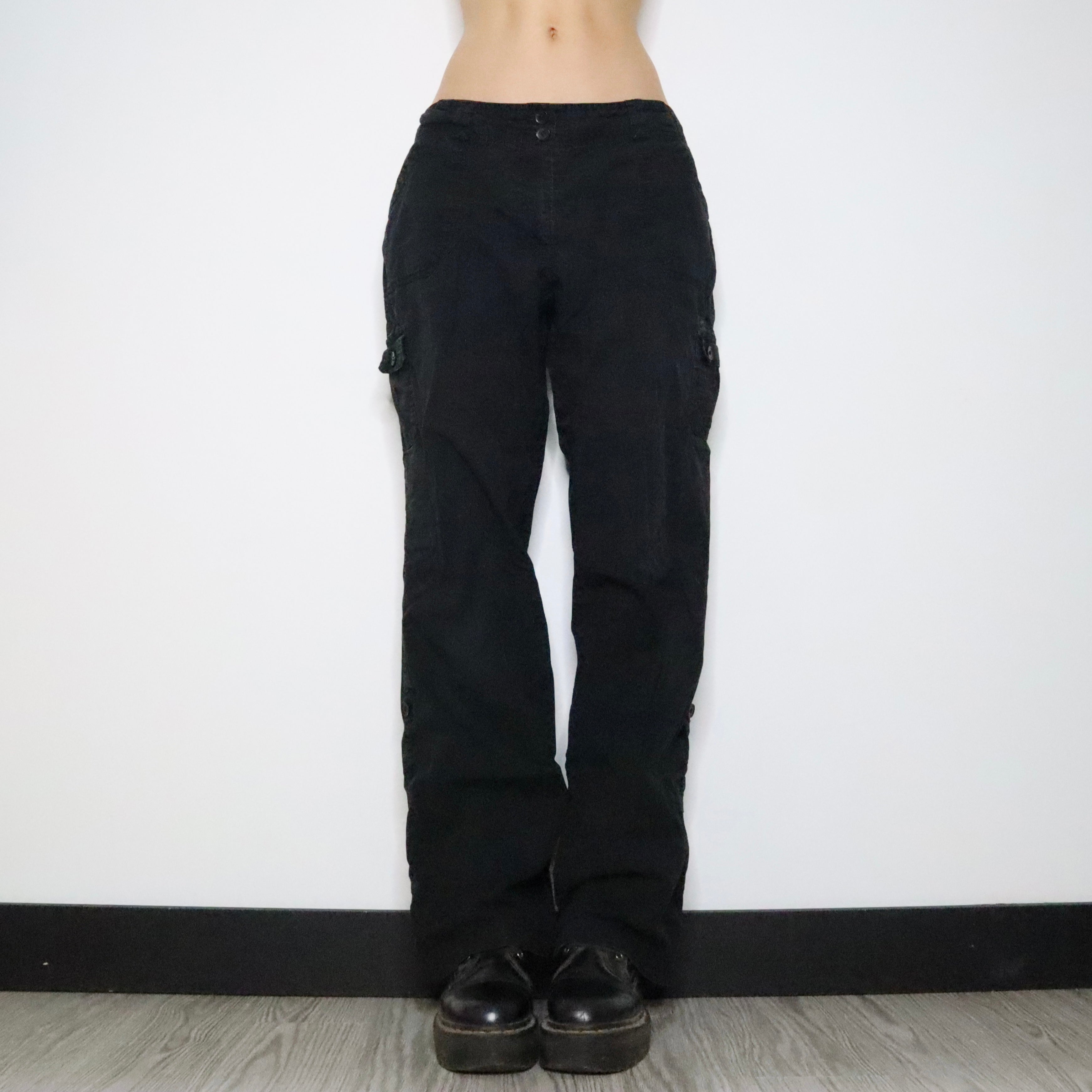 Baggy Black Cargo Pants (Medium)